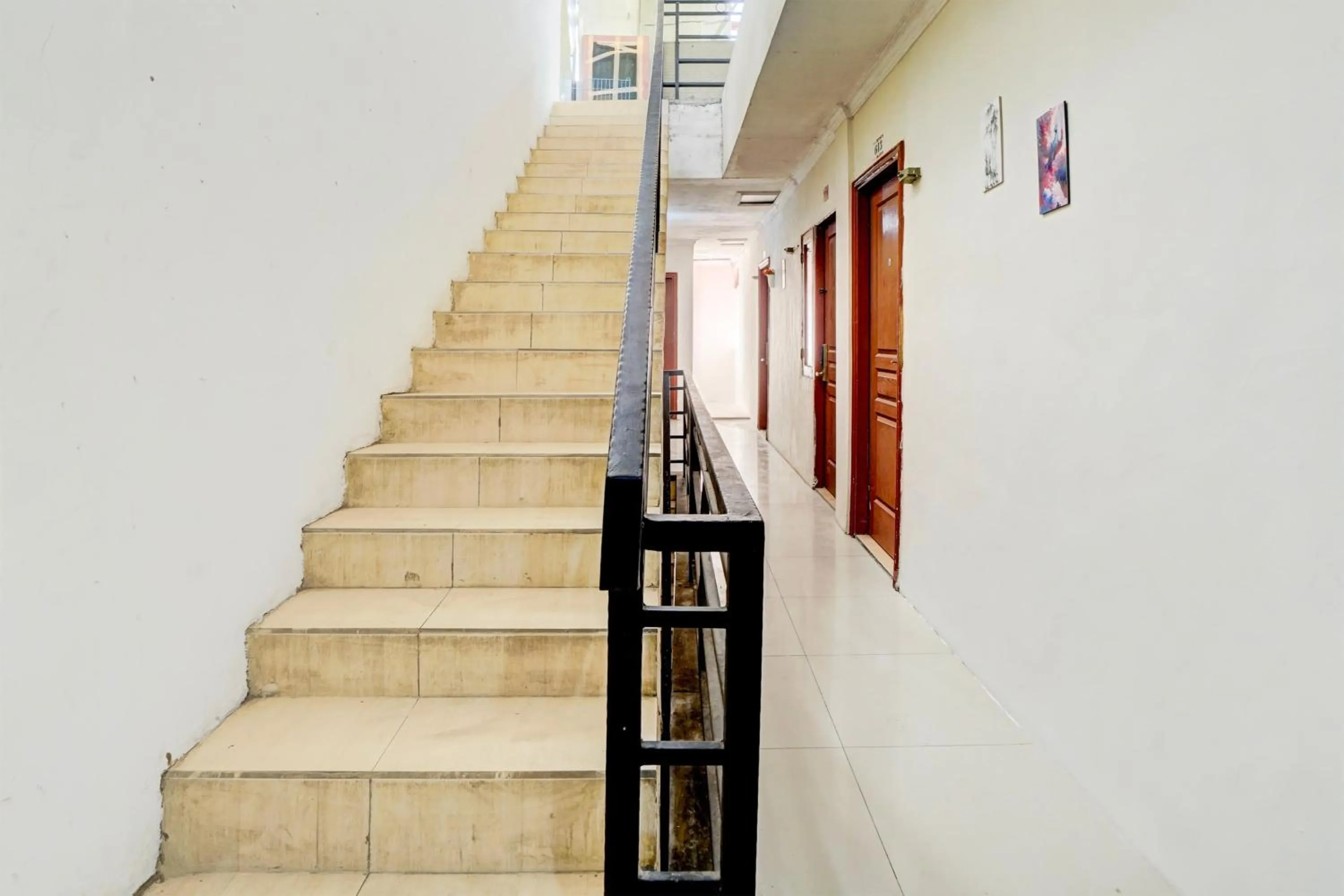 Lobby or reception in Petraya Residence Near City of tomorrow Mall