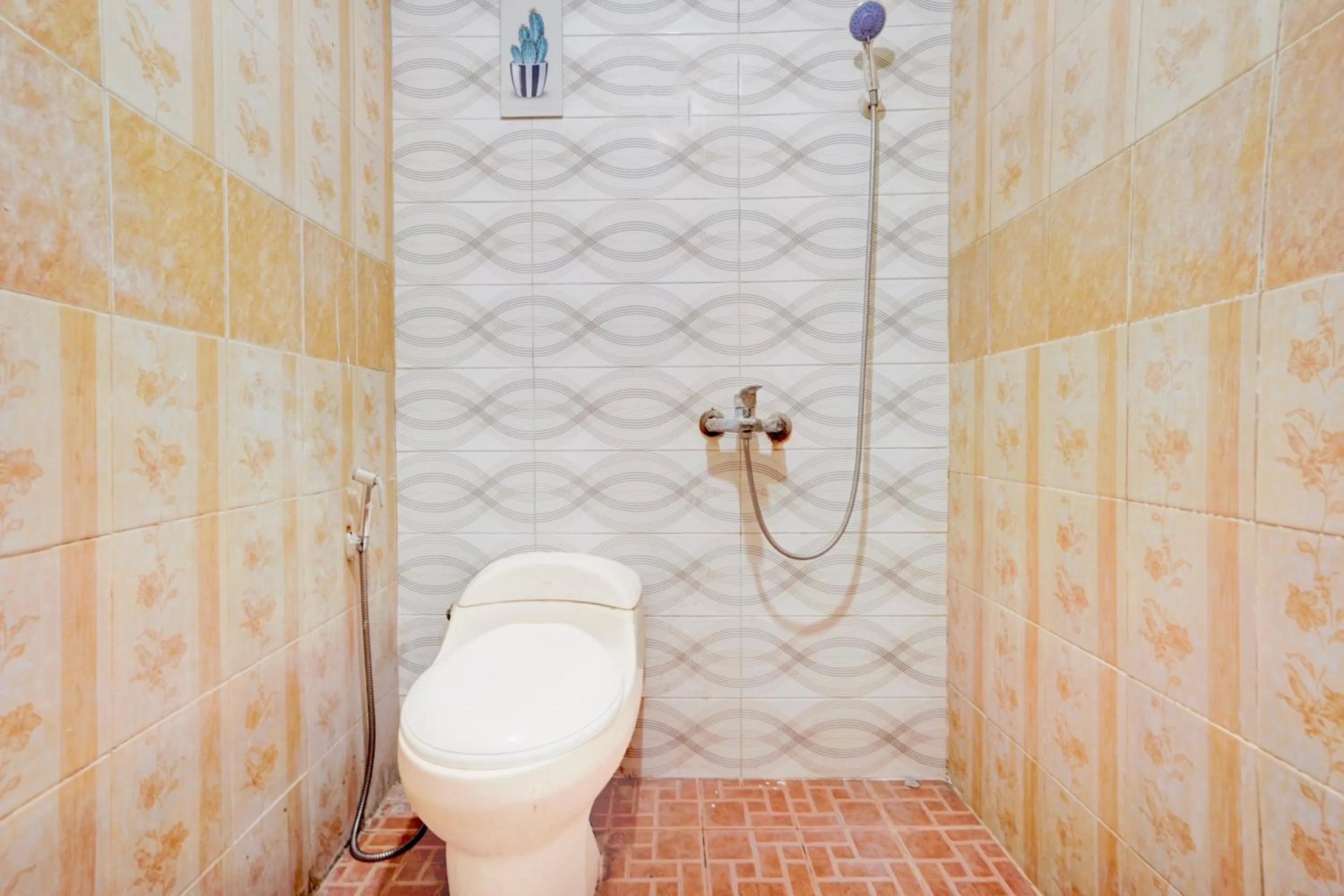 Bathroom in Petraya Residence Near City of tomorrow Mall