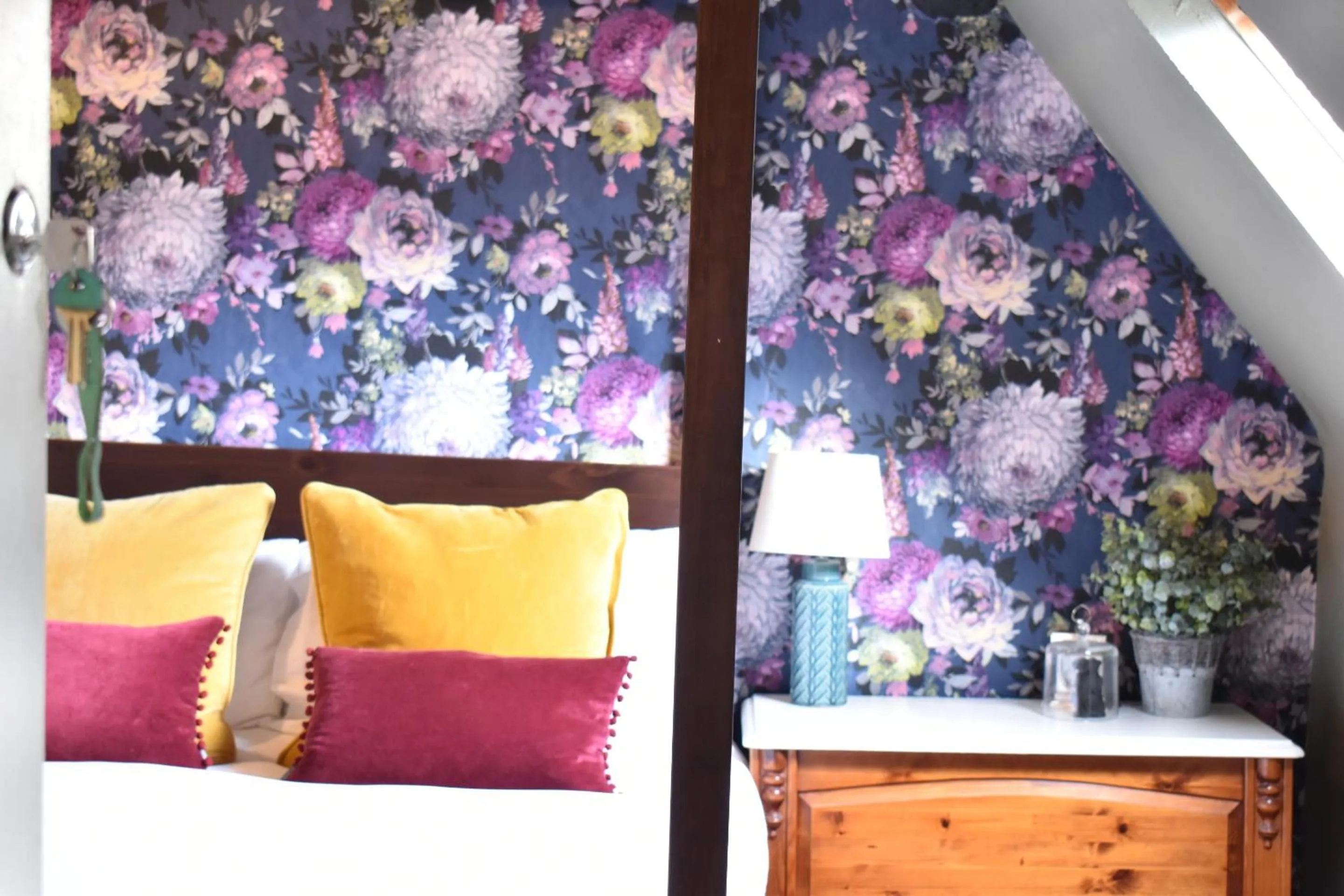 Bedroom, Bed in Chestnut Bed and Breakfast