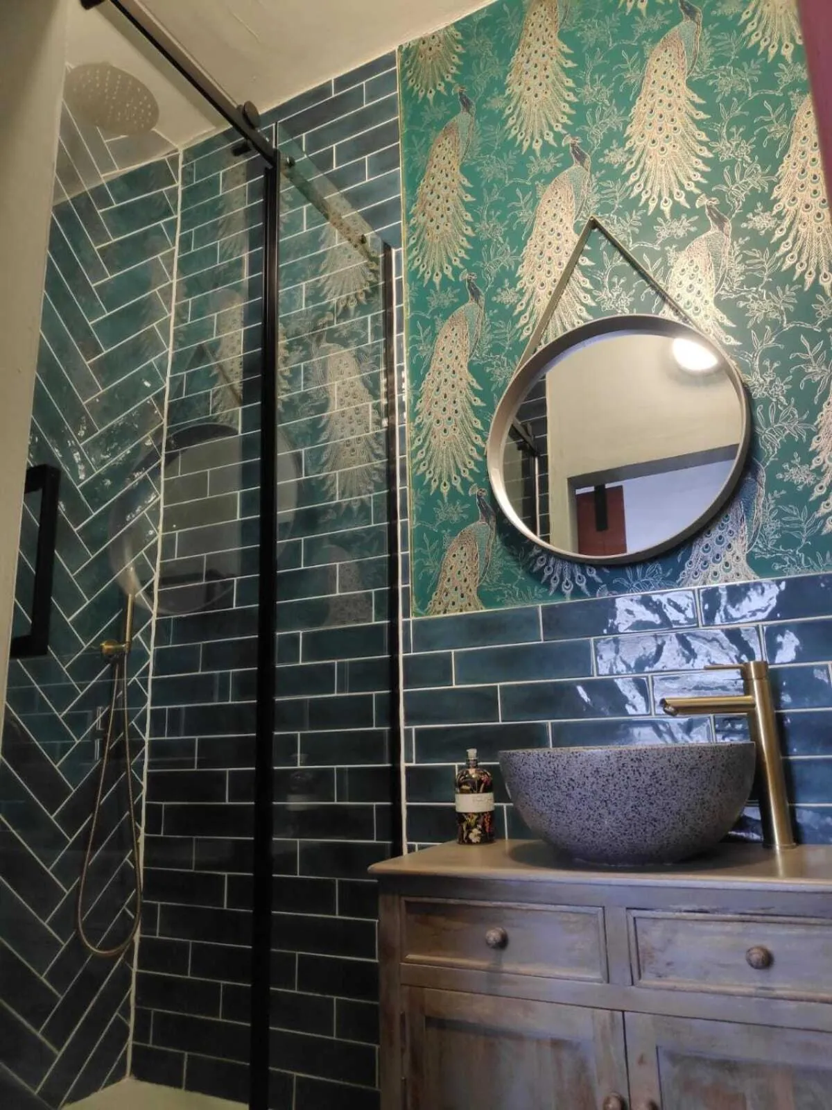 Bathroom in Chestnut Bed and Breakfast