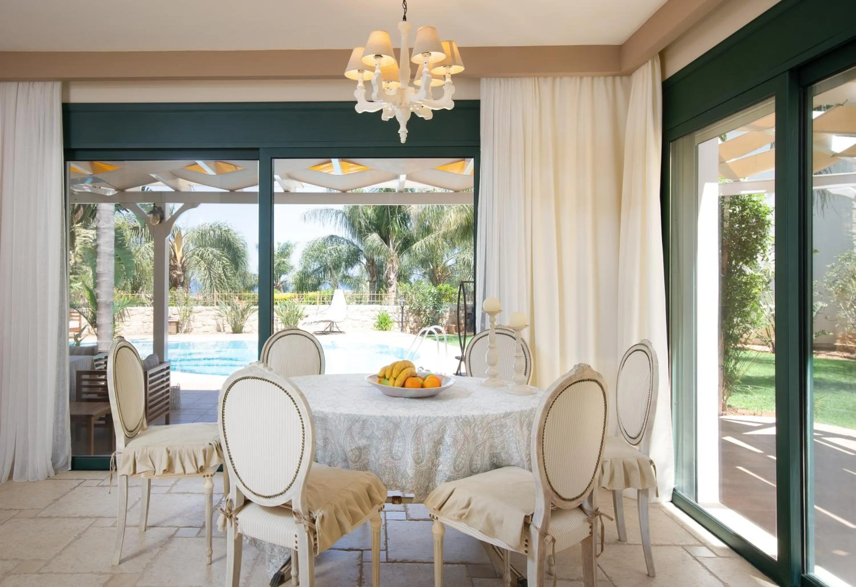 Dining area in Pandora Villas