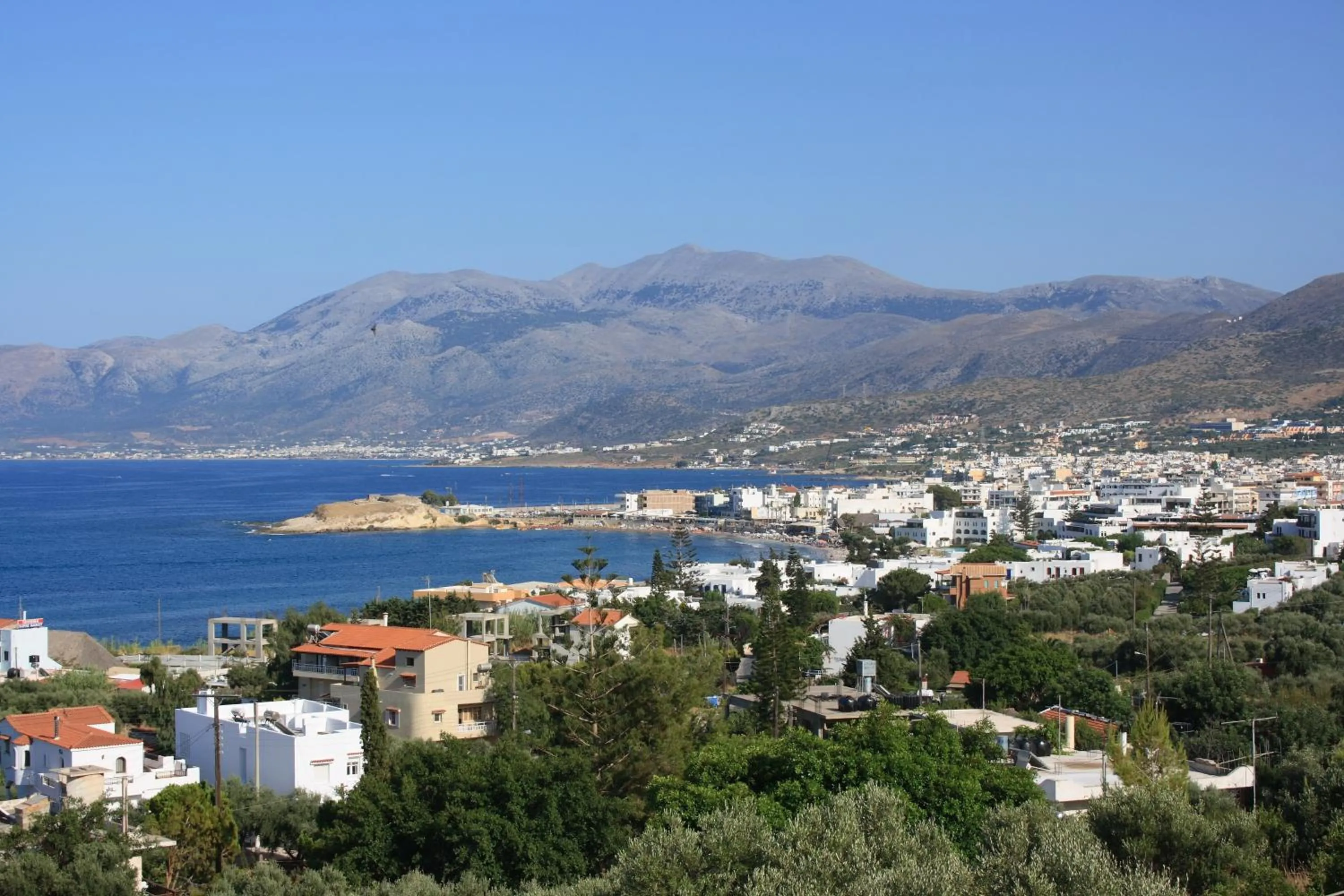 Area and facilities in Pandora Villas