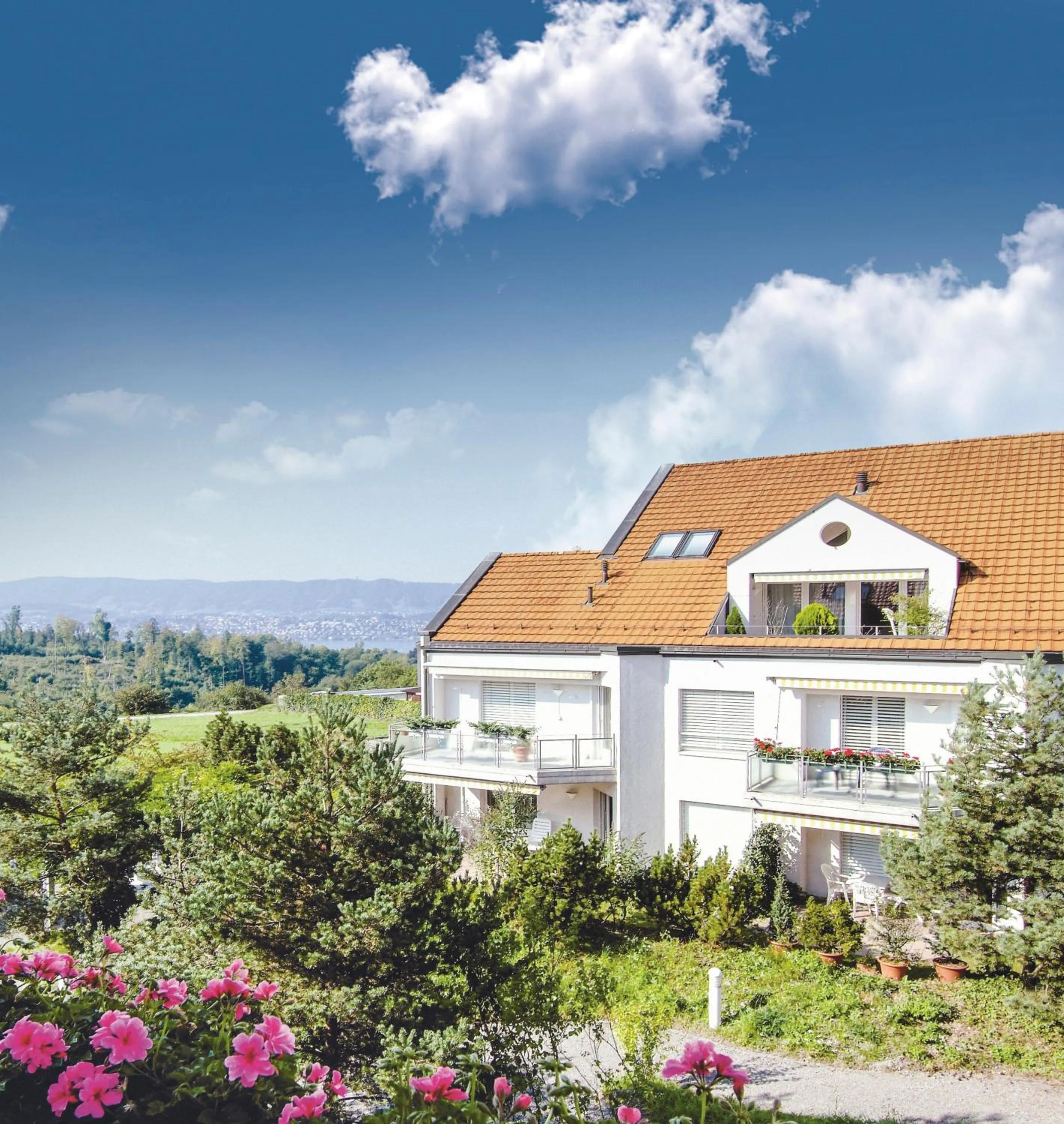 Property building in Senioren-Residenz Segeten