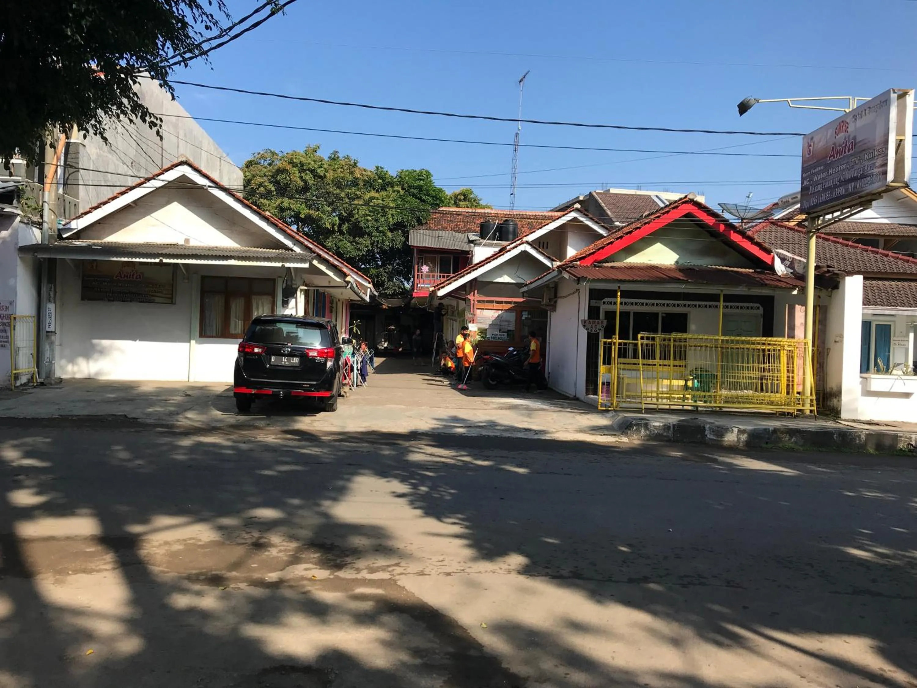 Property building in RedDoorz near Pantai Barat Pangandaran 2