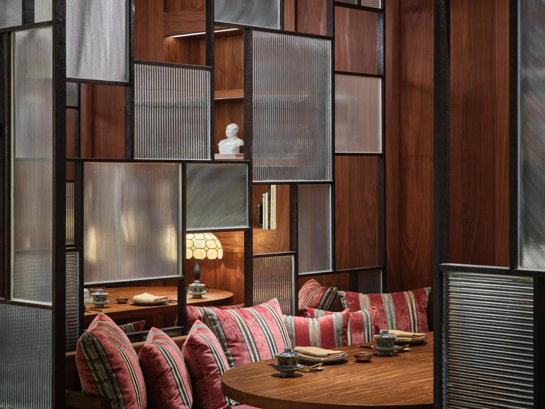 Restaurant/places to eat in Rosewood Guangzhou