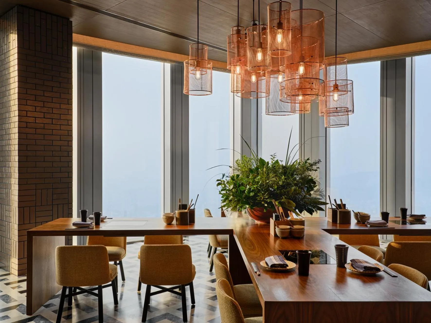 Restaurant/places to eat in Rosewood Guangzhou