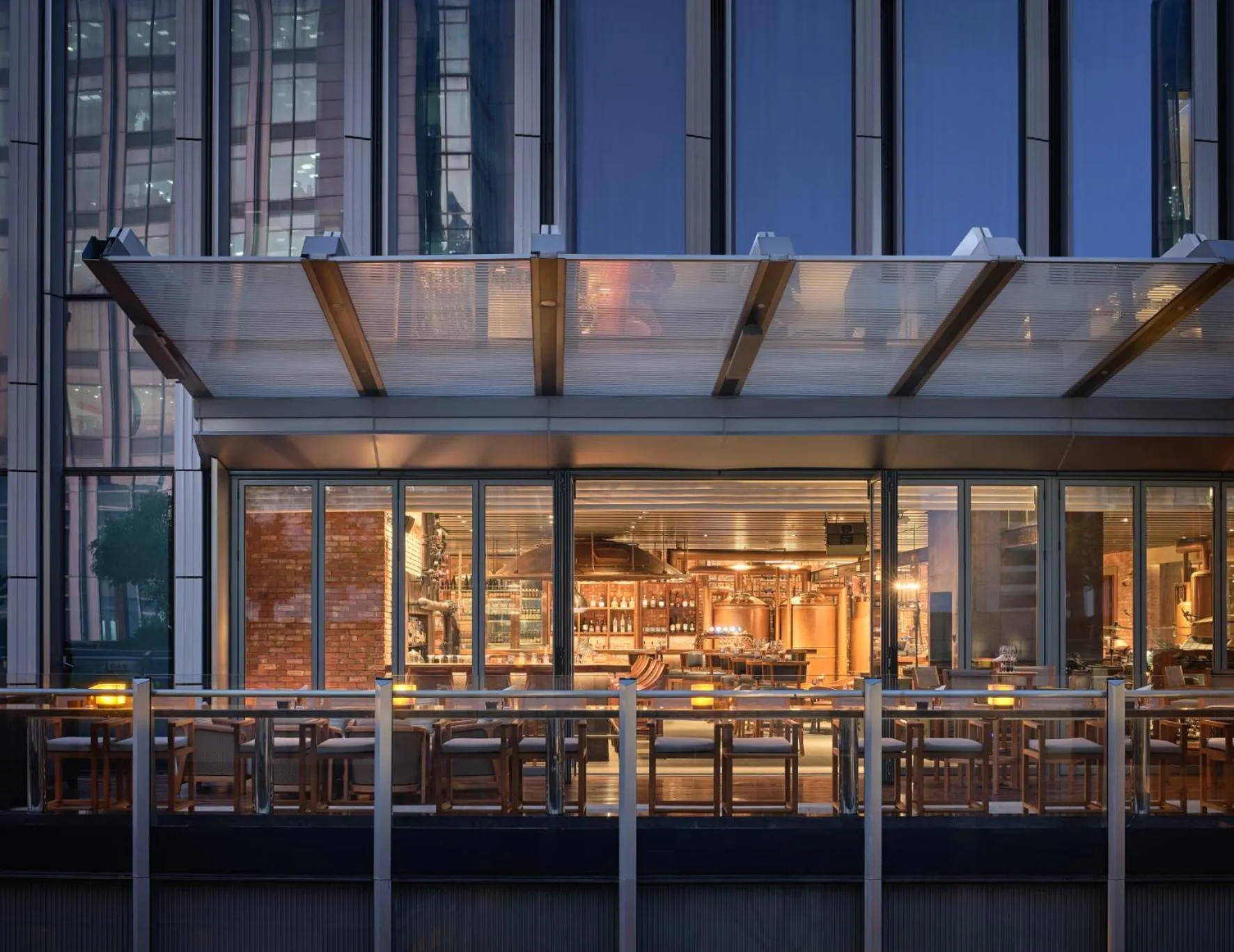 Restaurant/places to eat in Rosewood Guangzhou