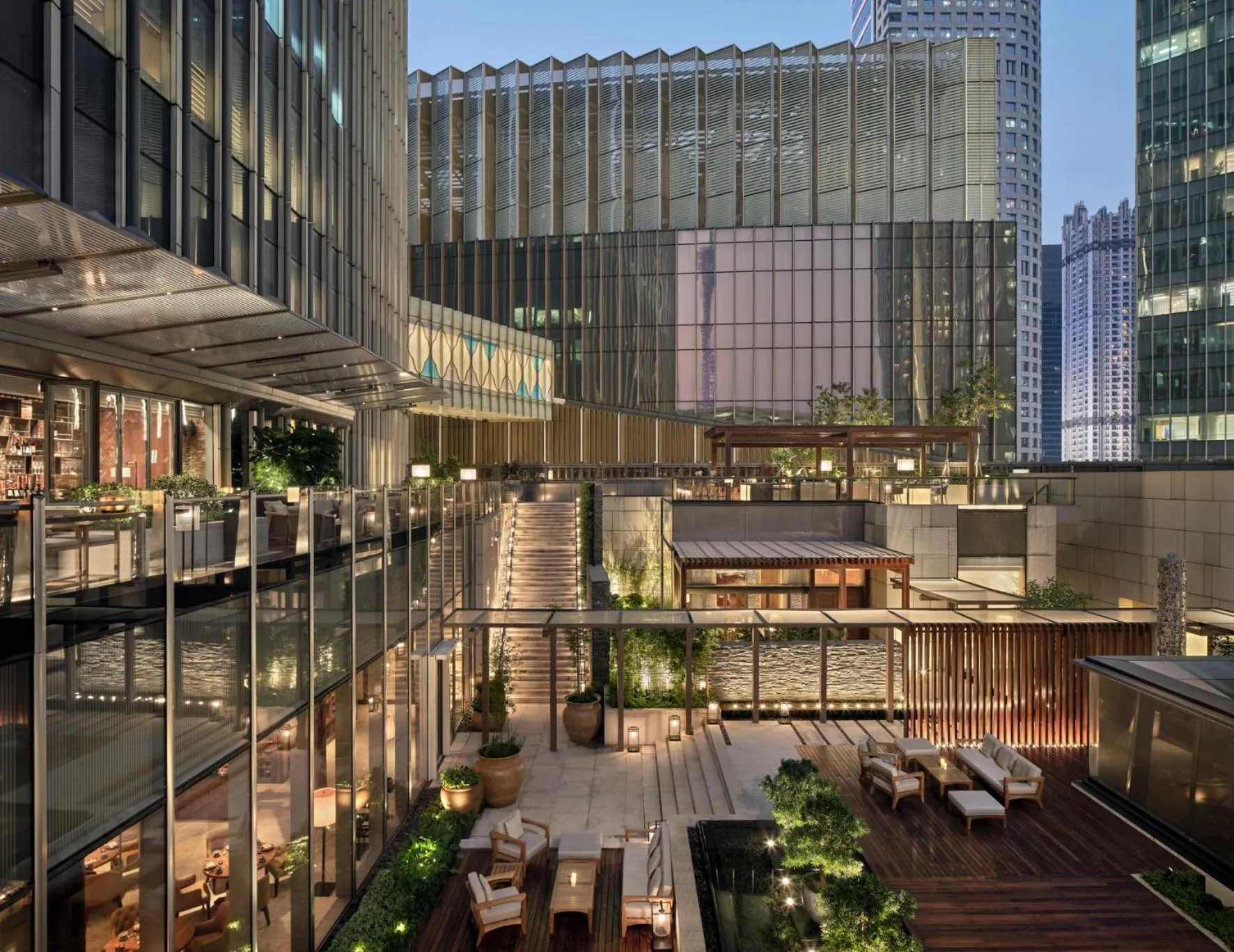 Restaurant/places to eat in Rosewood Guangzhou