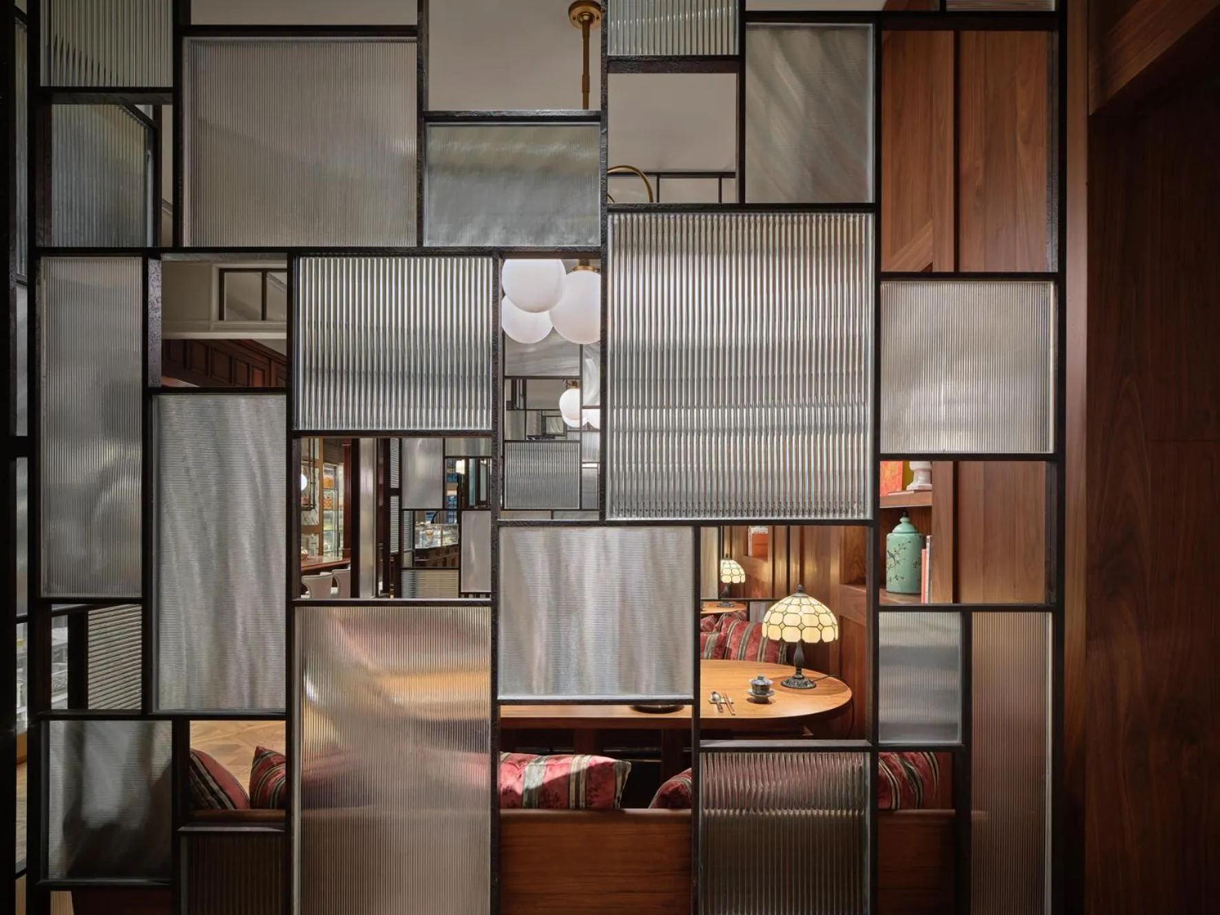 Restaurant/places to eat in Rosewood Guangzhou