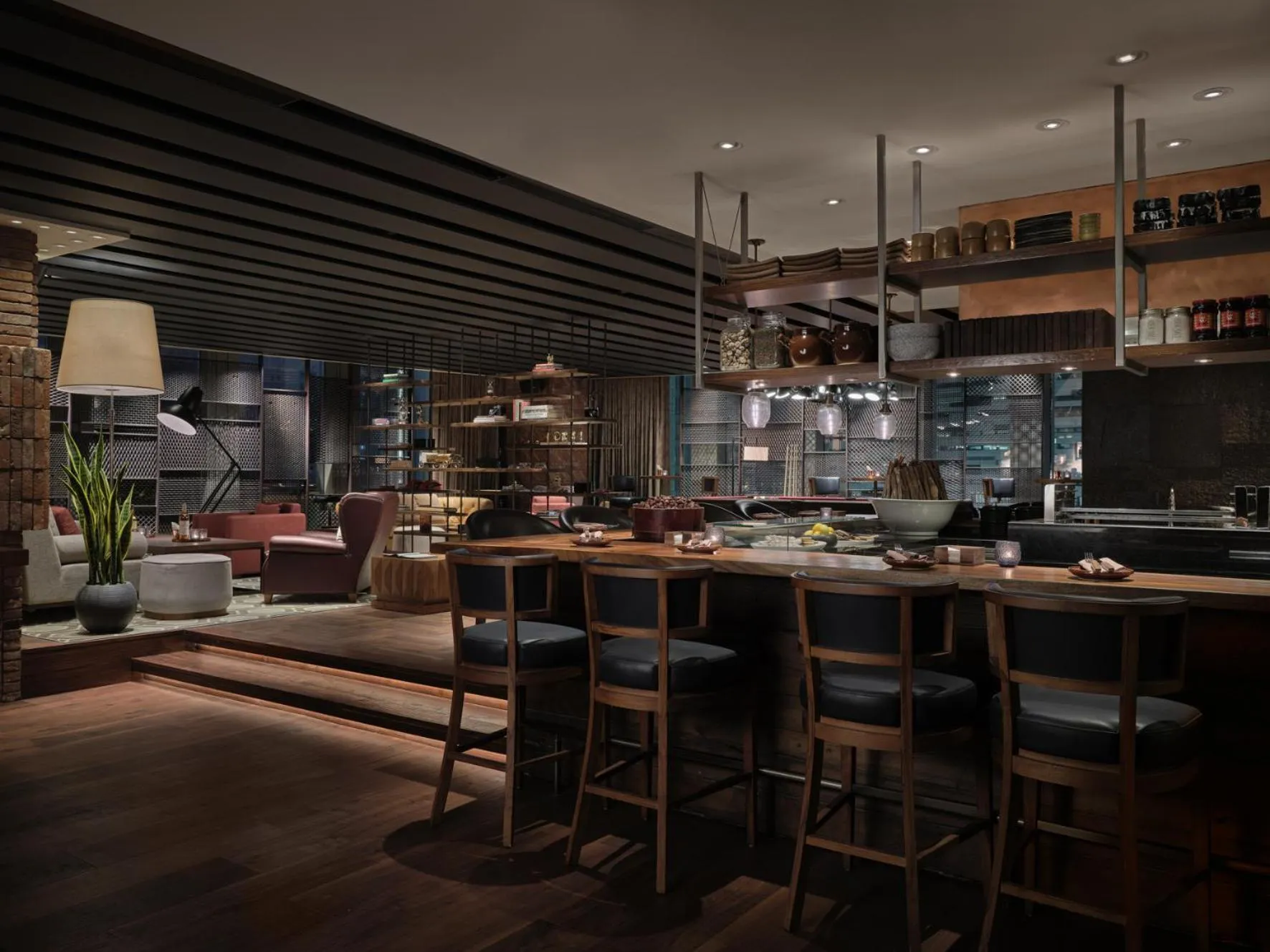 Restaurant/places to eat in Rosewood Guangzhou