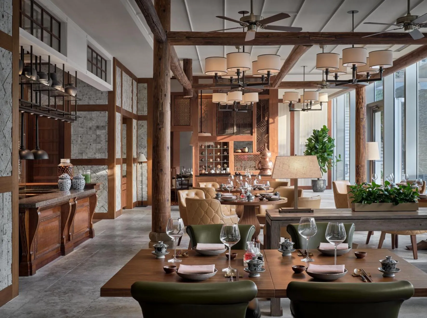 Restaurant/places to eat in Rosewood Guangzhou