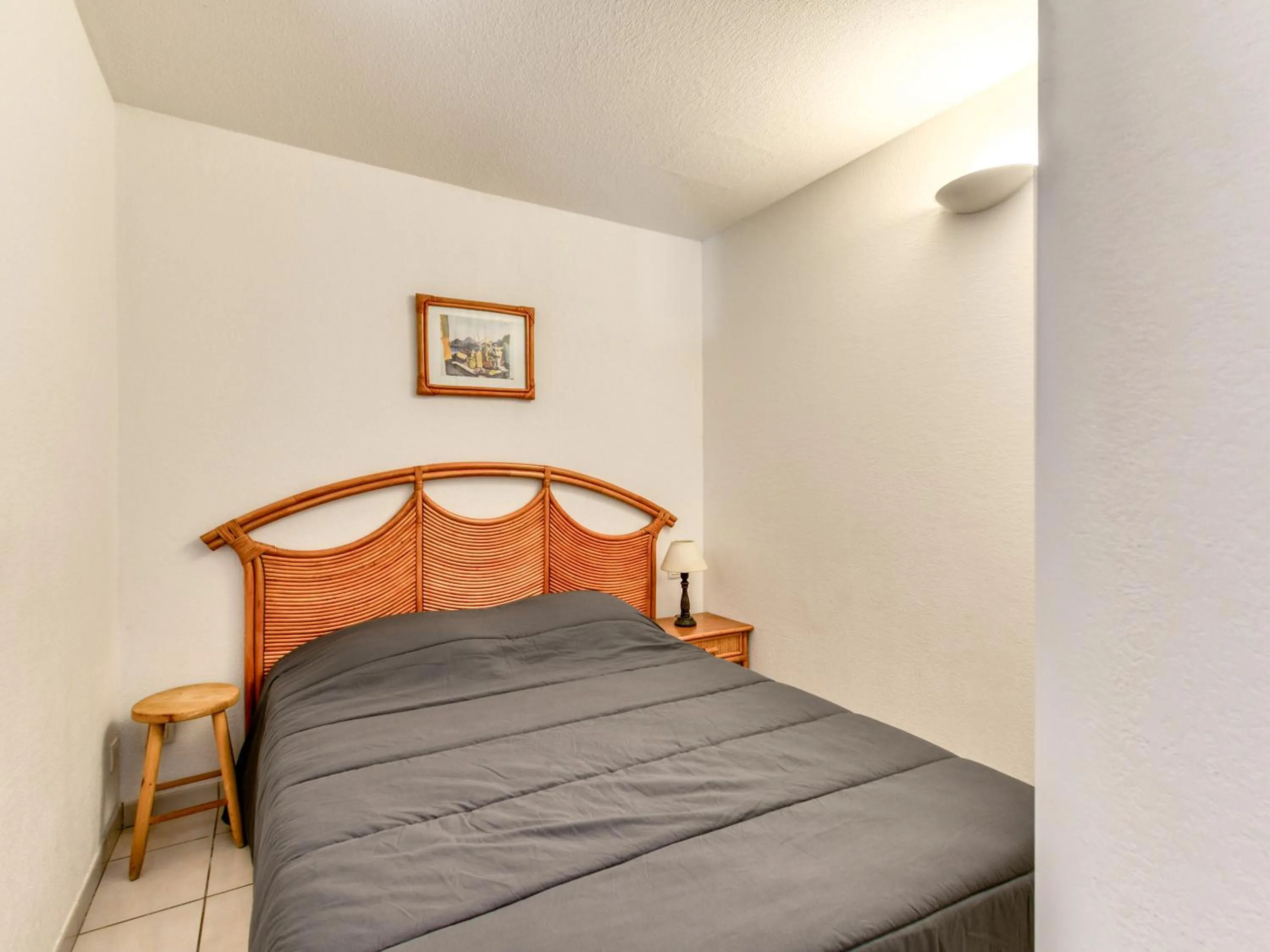 Bedroom, Bed in Vacancéole - Résidence Alizéa Beach