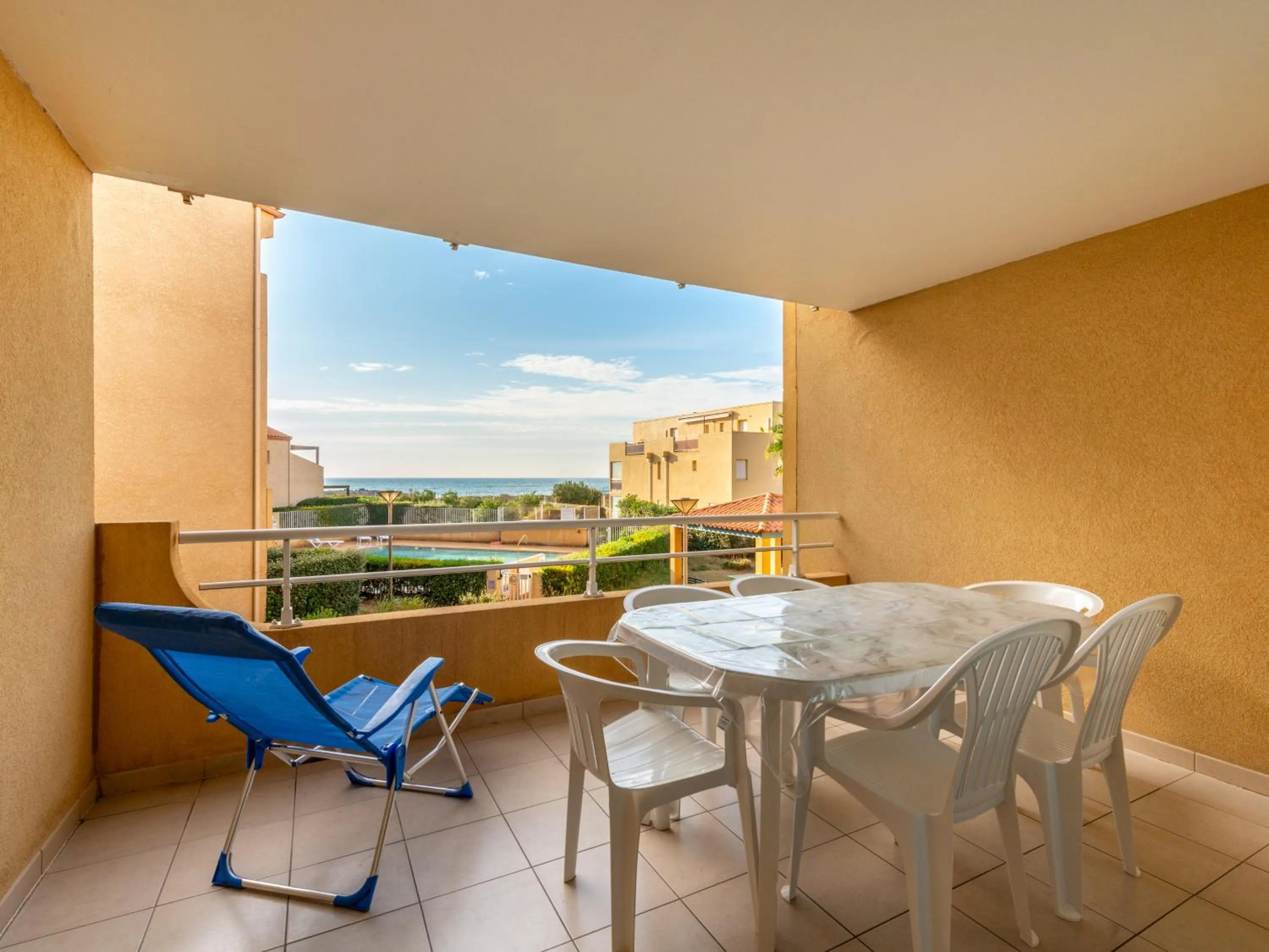 Balcony/Terrace in Vacancéole - Résidence Alizéa Beach