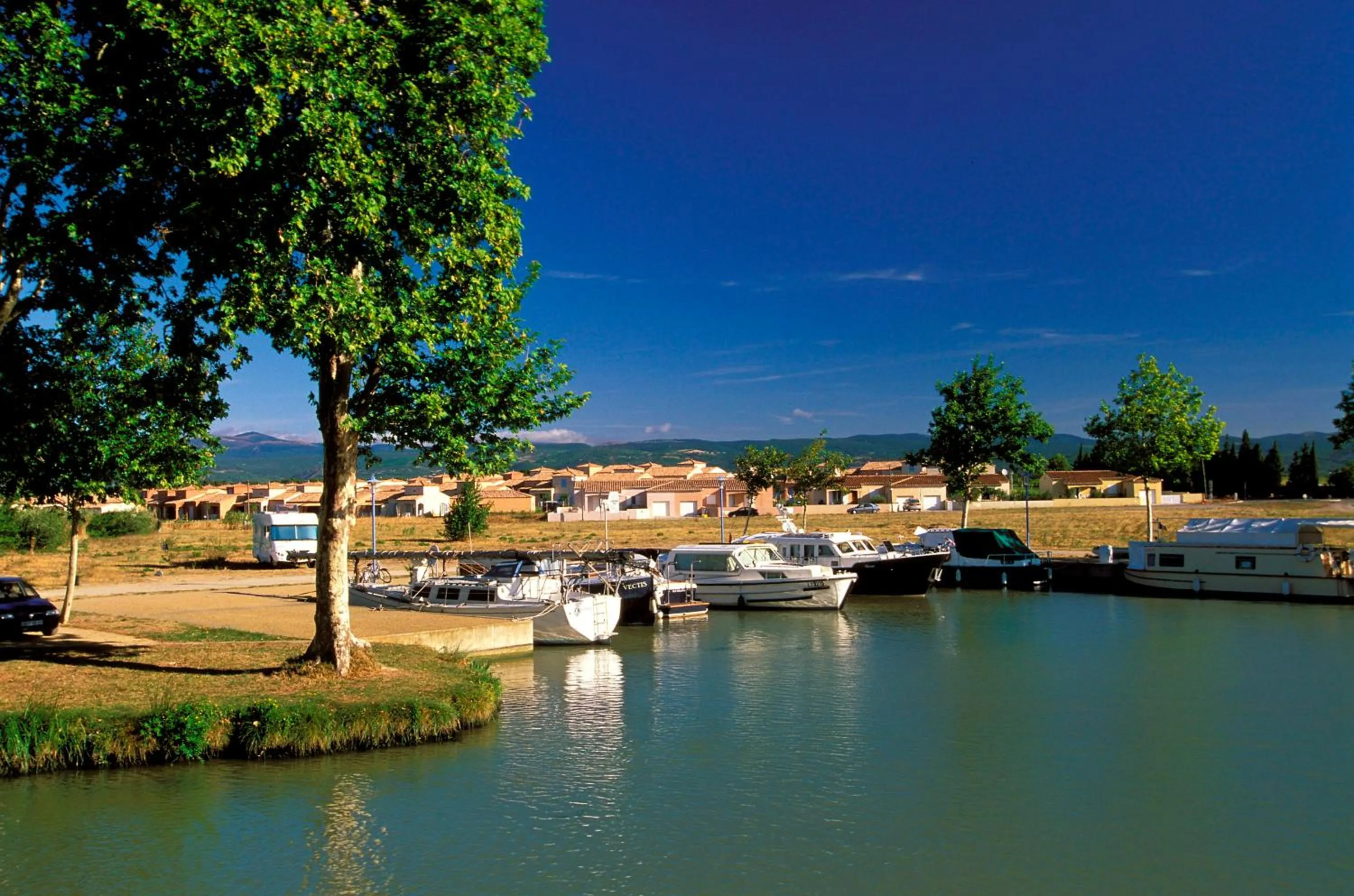 Nearby landmark in Vacancéole - Port Minervois, Les Hauts du Lac