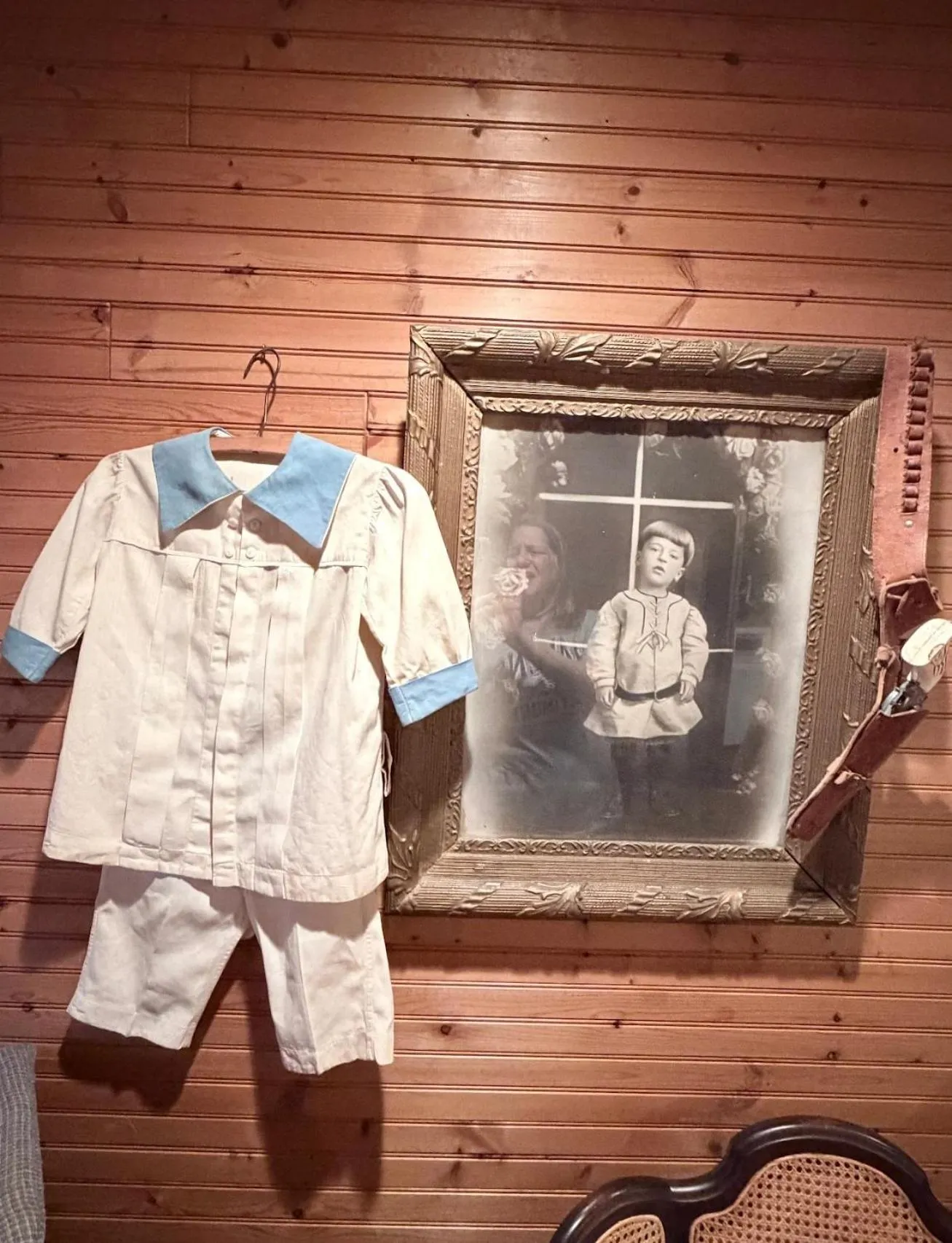 Decorative detail in The Queen, A Victorian Bed & Breakfast