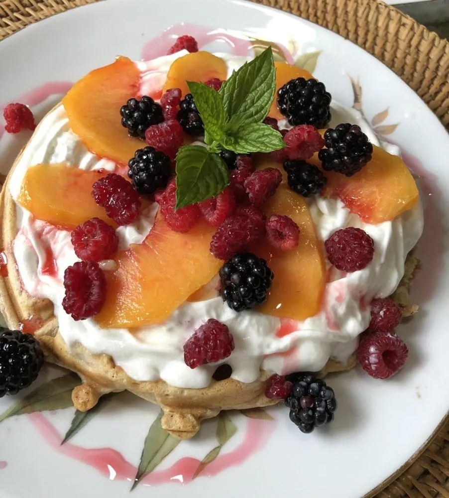 Food in The Queen, A Victorian Bed & Breakfast