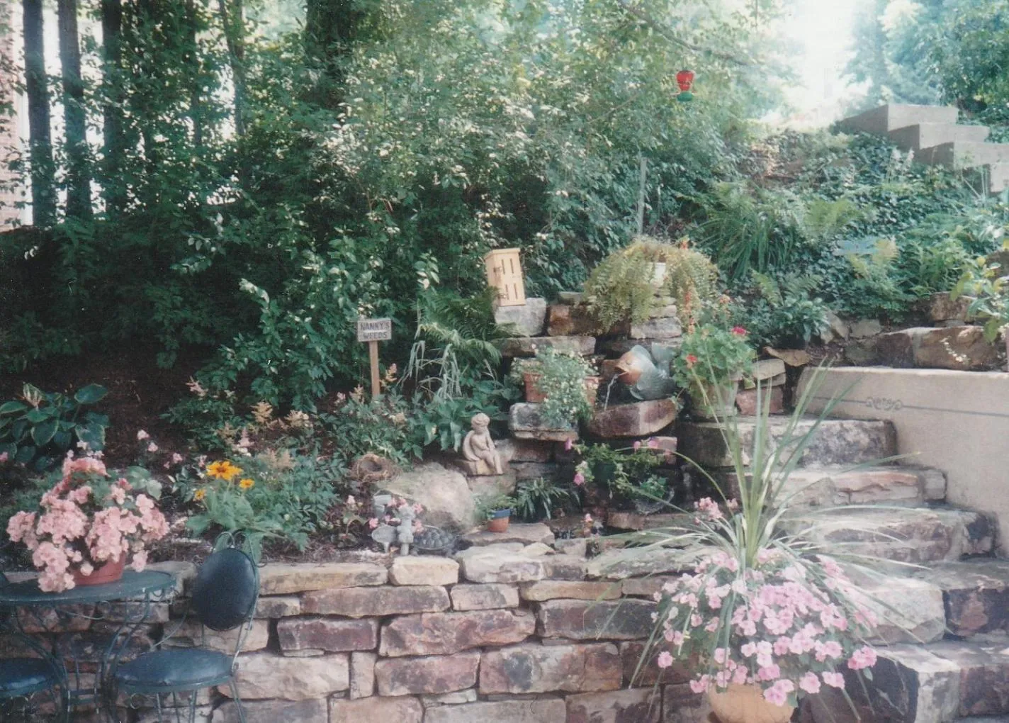 Patio in The Queen, A Victorian Bed & Breakfast