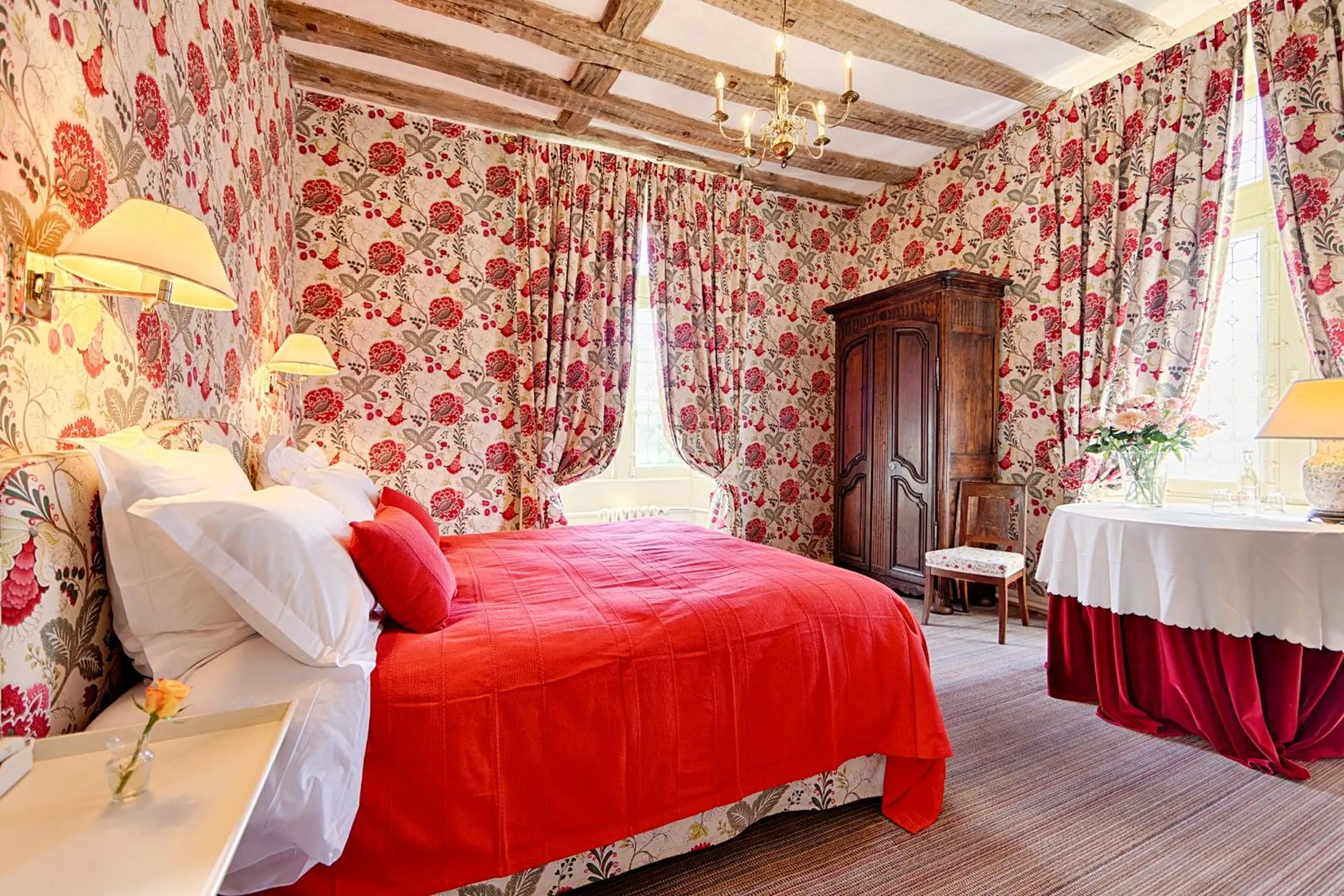 Photo of the whole room, Bed in Château De La Bourdaisière