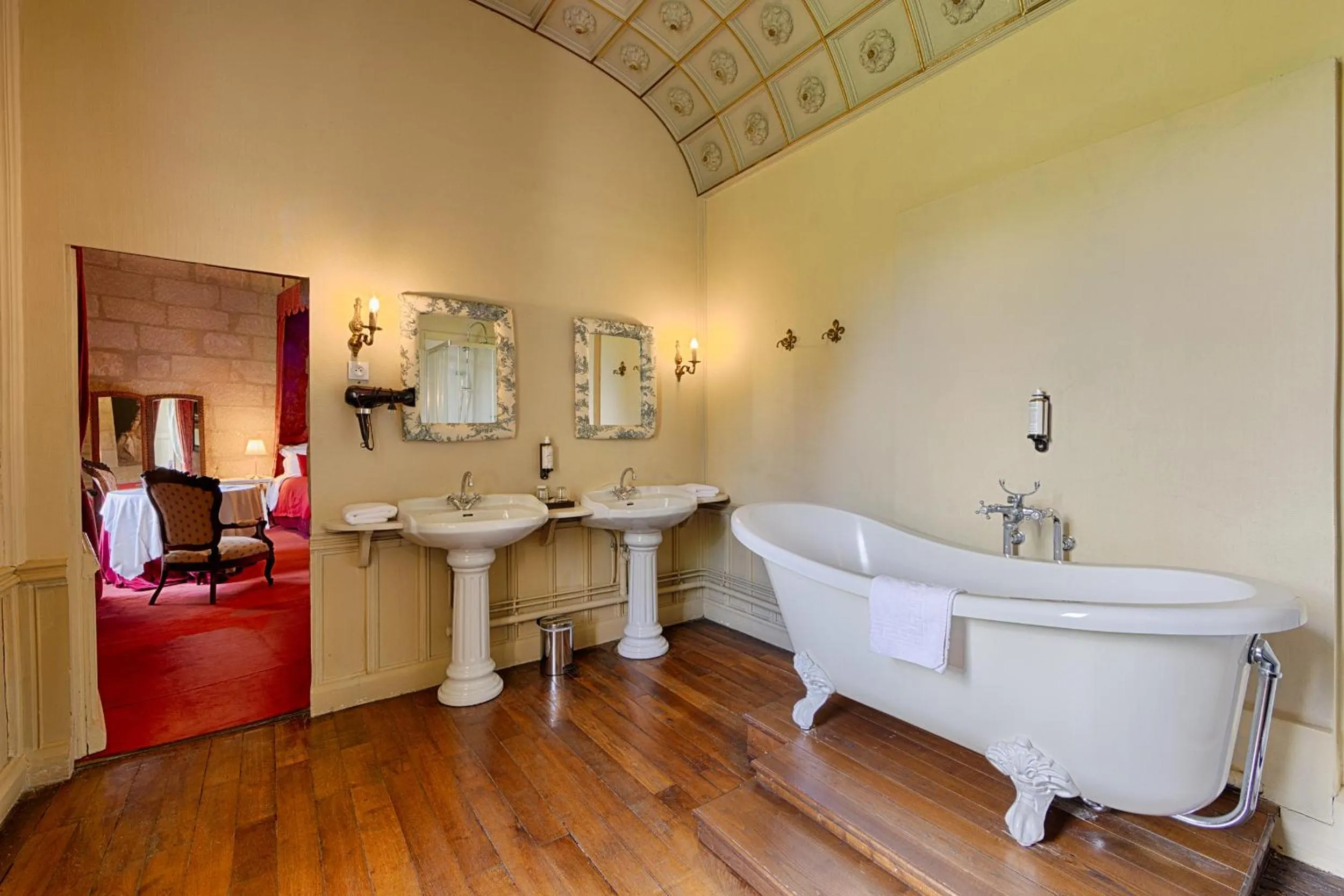 Bathroom in Château De La Bourdaisière