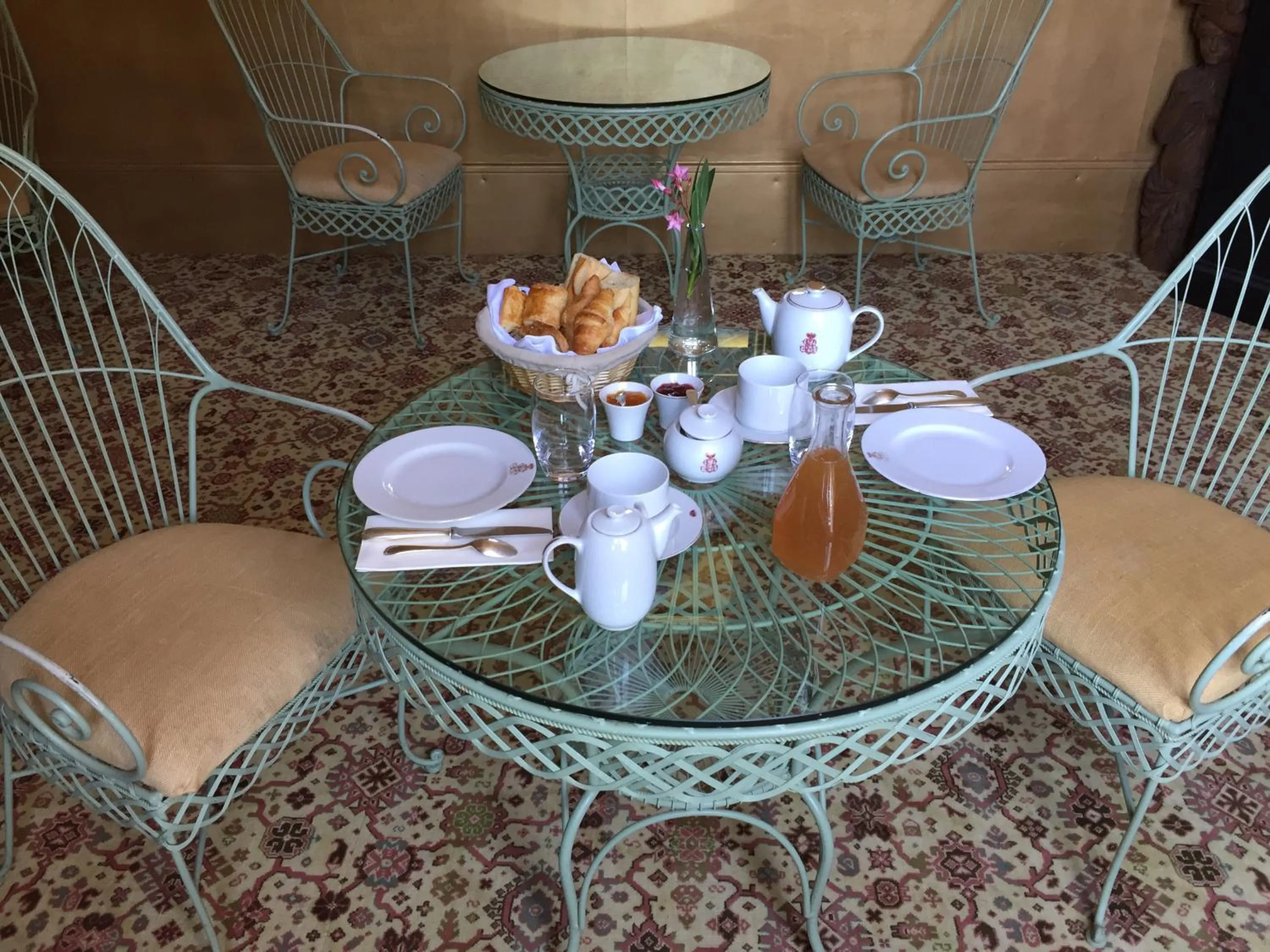 Continental breakfast in Château De La Bourdaisière
