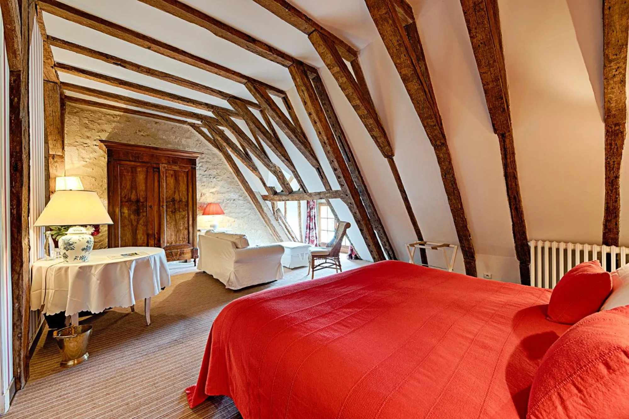 Photo of the whole room, Bed in Château De La Bourdaisière