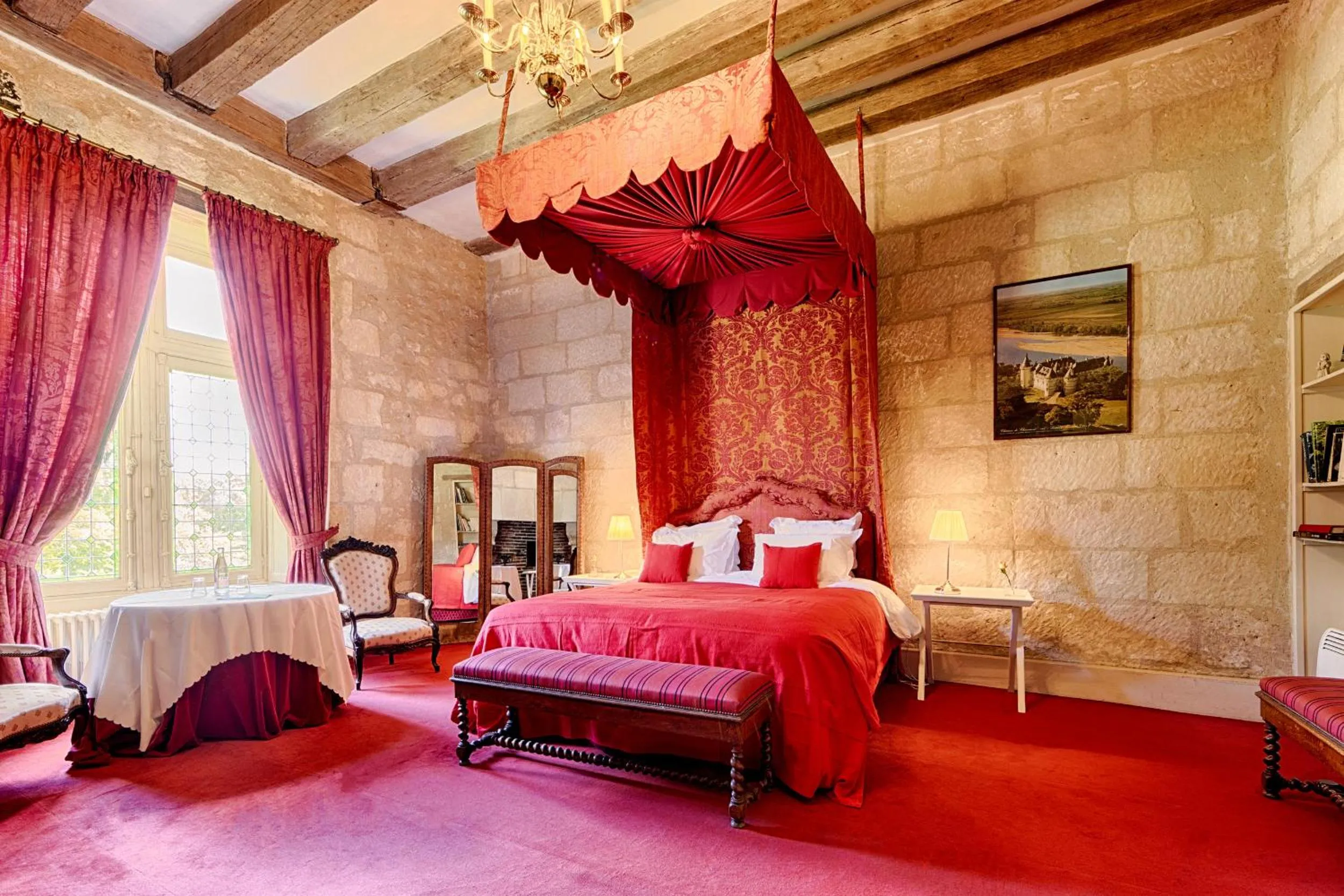 Photo of the whole room, Bed in Château De La Bourdaisière