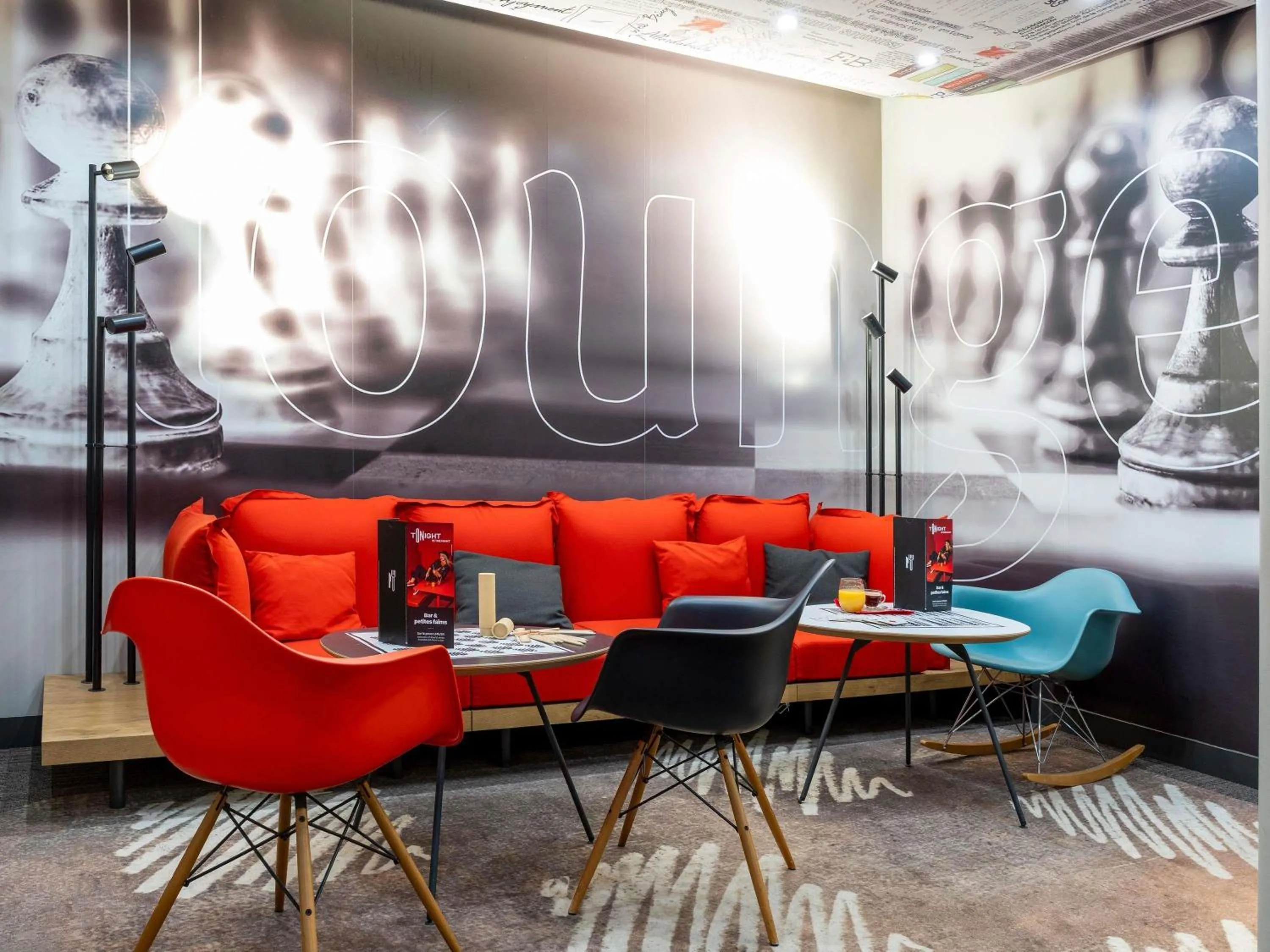 Lounge or bar in ibis Nancy Centre Gare et Congres