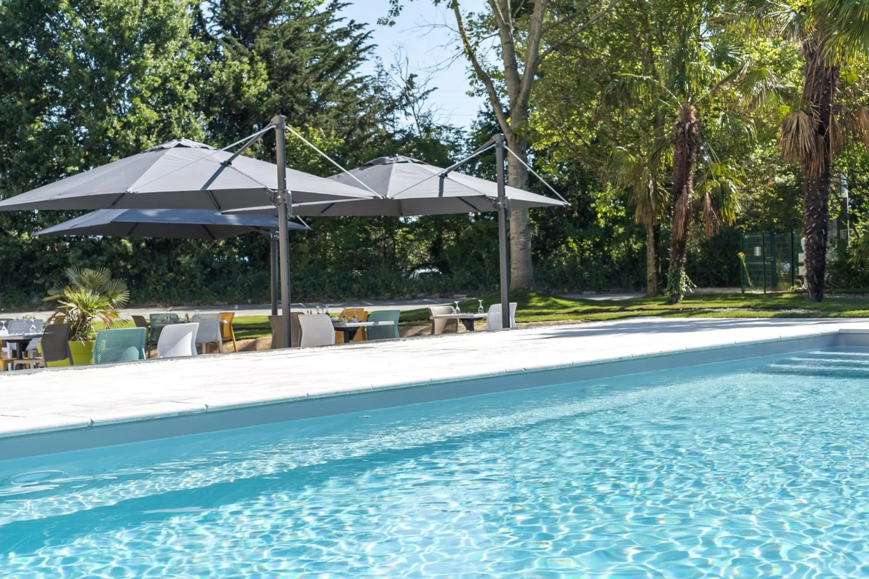 Garden in Brit Hotel Angers Parc Expo - L'Acropole