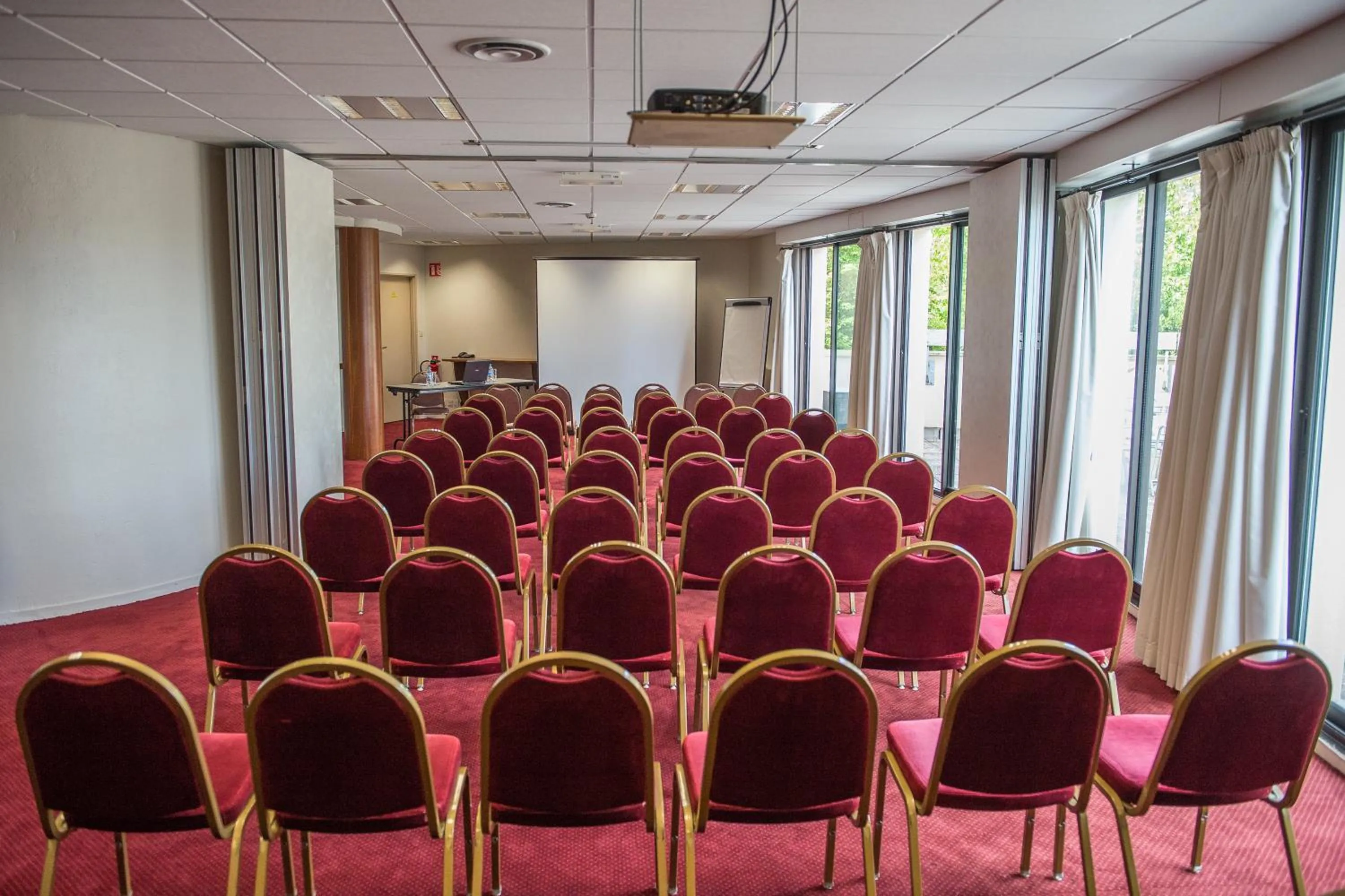 Meeting/conference room in Brit Hotel Angers Parc Expo - L'Acropole