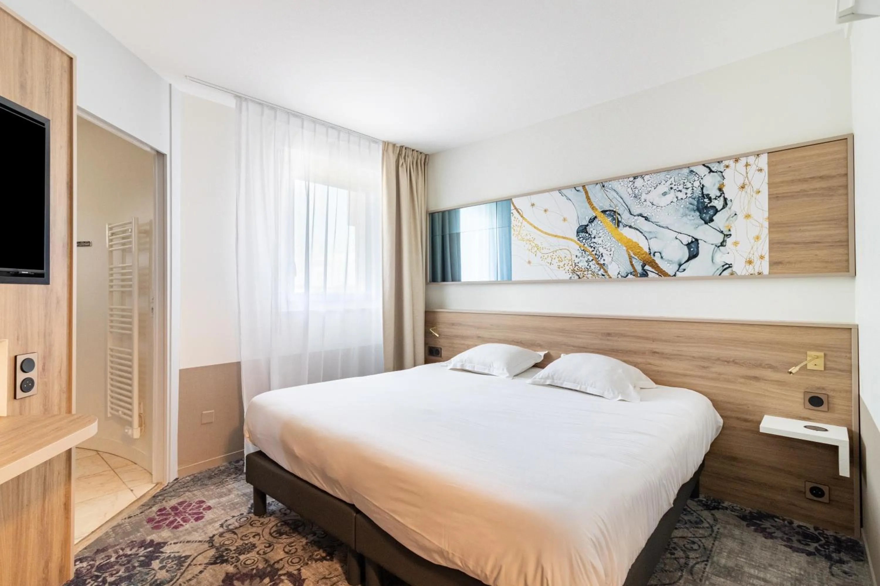 Bedroom, Bed in Brit Hotel Angers Parc Expo - L'Acropole