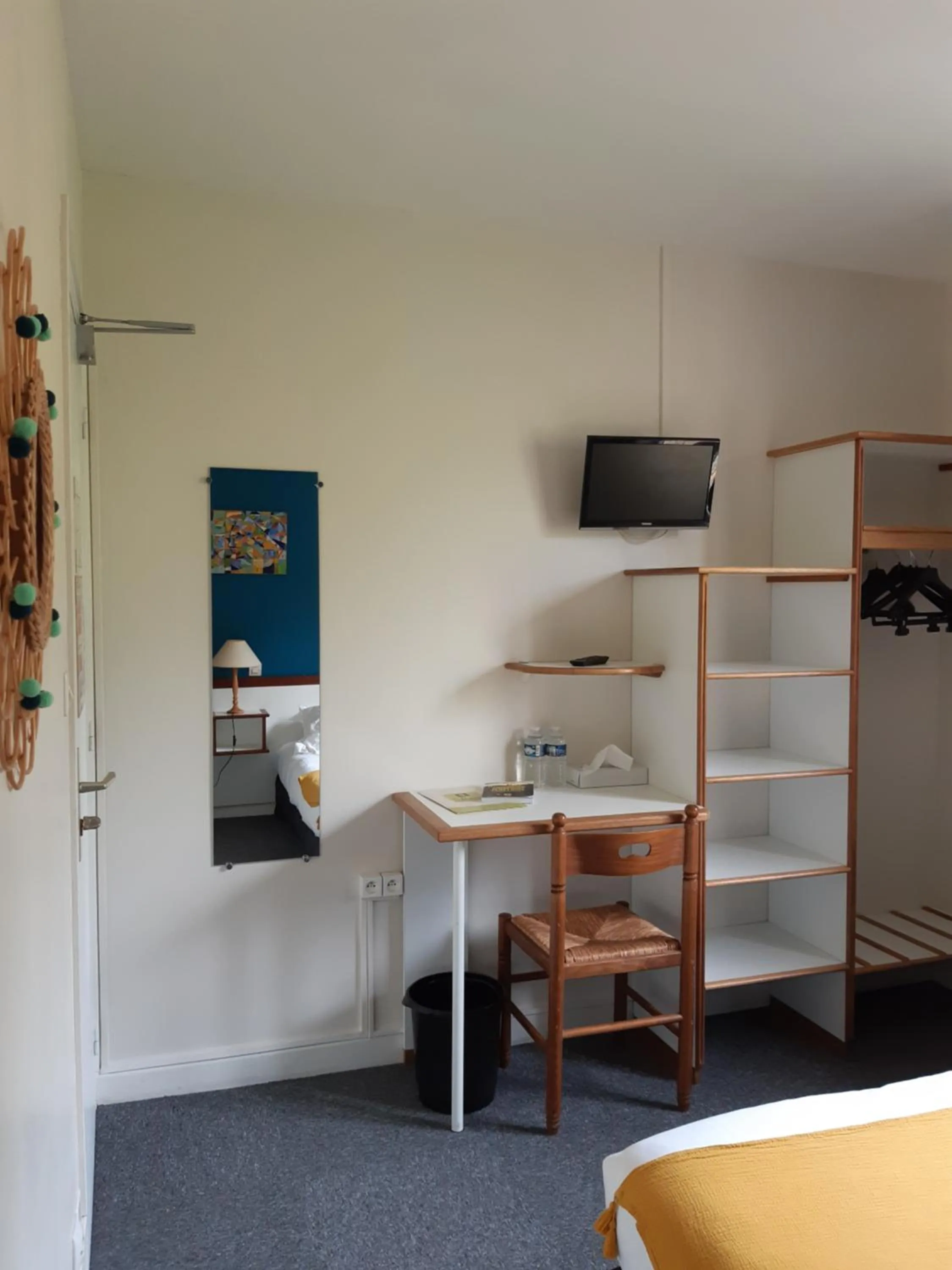 Bed in Logis Hotel Le Relais du Serre