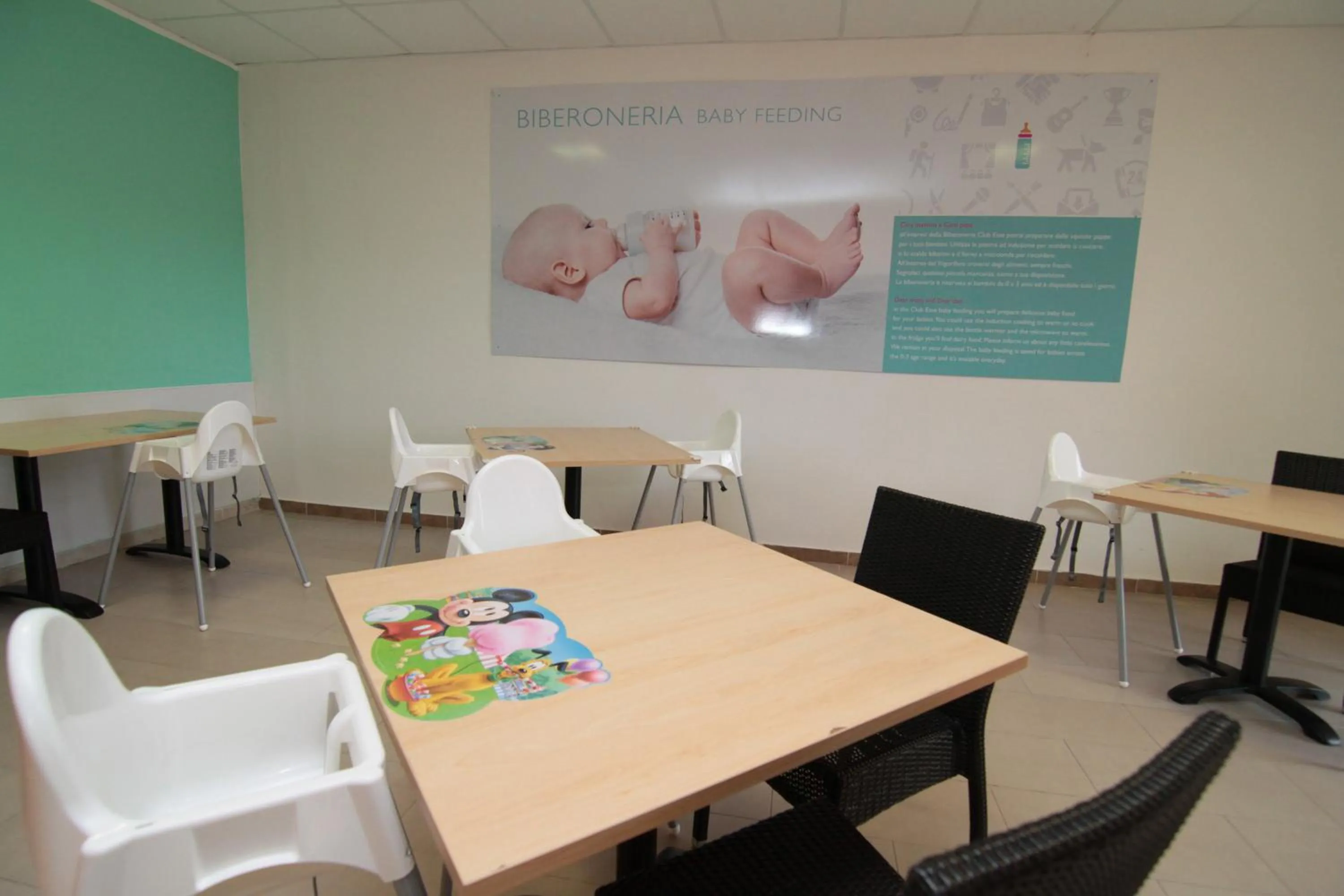 Restaurant/places to eat in Club Esse Sunbeach