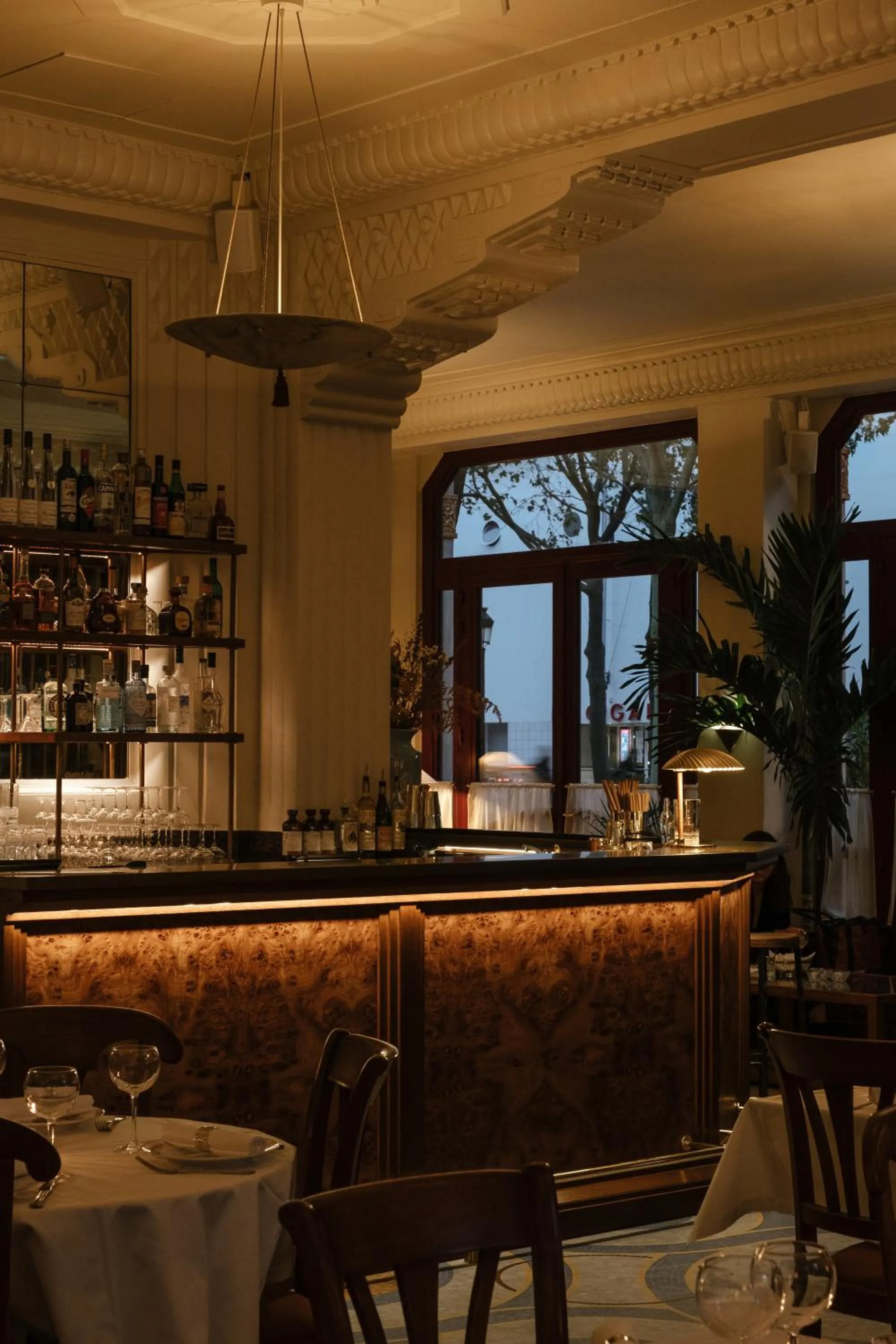 Lounge or bar in Hotel Rochechouart, a Member of Design Hotels - Orso Hotels