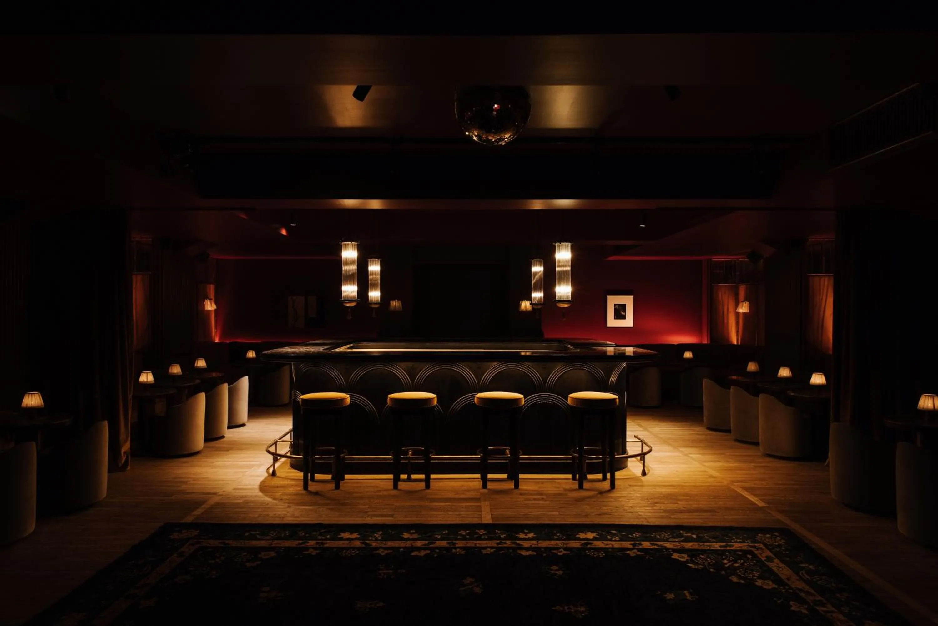 Lounge or bar in Hotel Rochechouart, a Member of Design Hotels - Orso Hotels