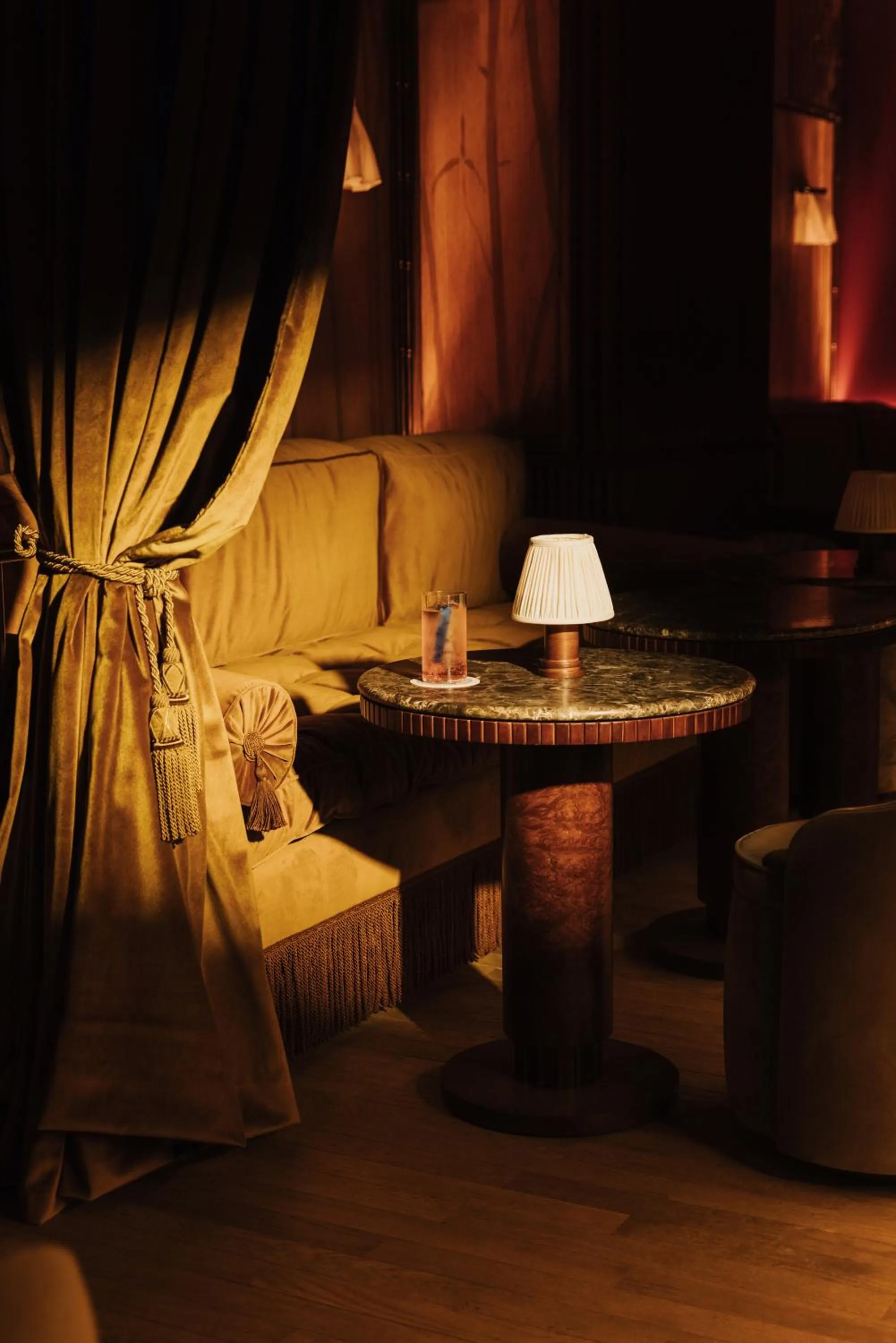 Lounge or bar in Hotel Rochechouart, a Member of Design Hotels - Orso Hotels