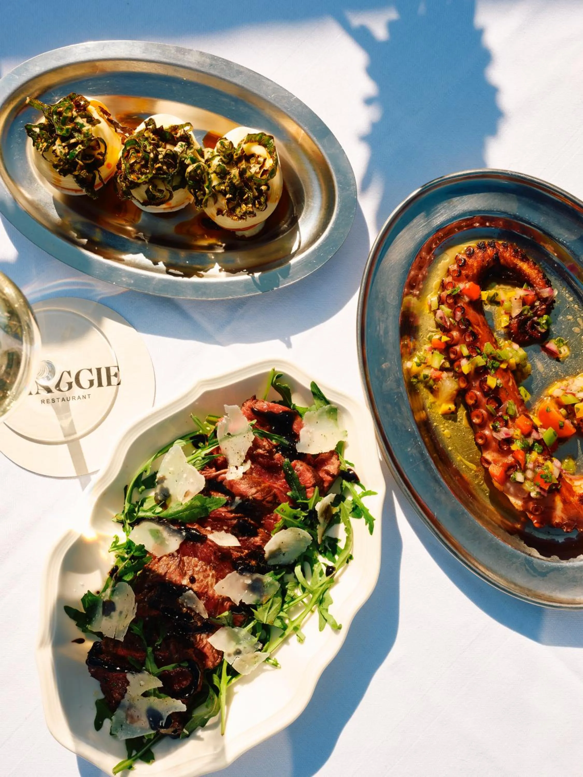 Restaurant/places to eat in Hotel Rochechouart, a Member of Design Hotels - Orso Hotels