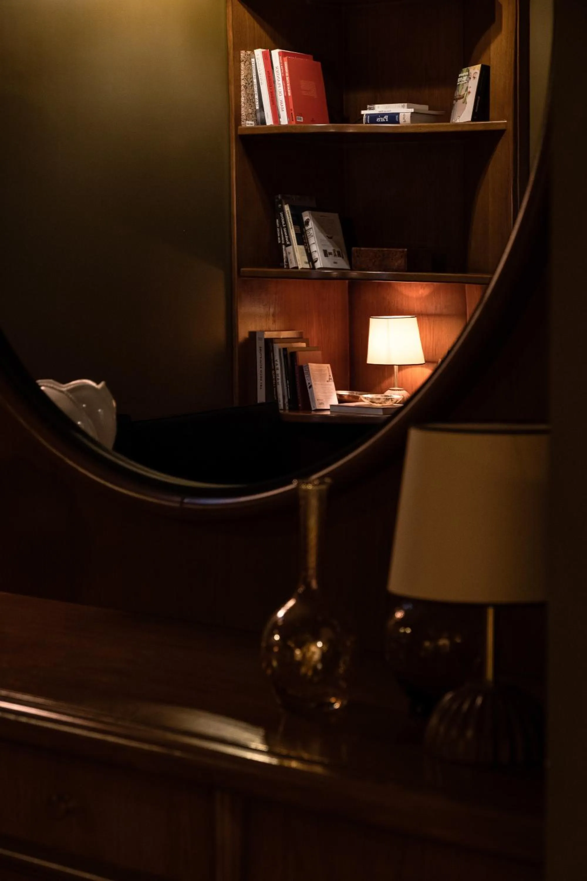 Lounge or bar in Hotel Rochechouart, a Member of Design Hotels - Orso Hotels