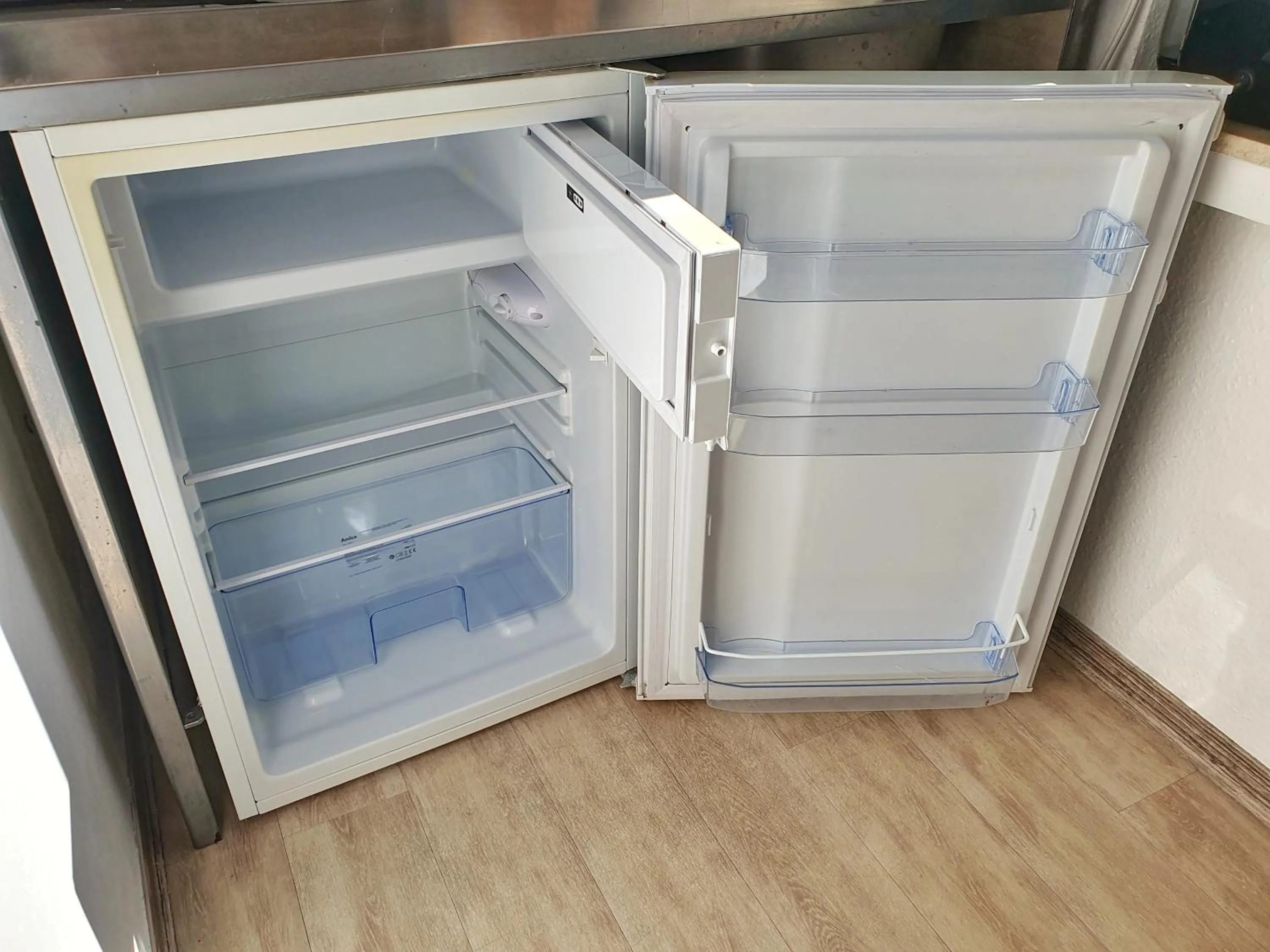 Kitchen or kitchenette in Aparthotel B & L