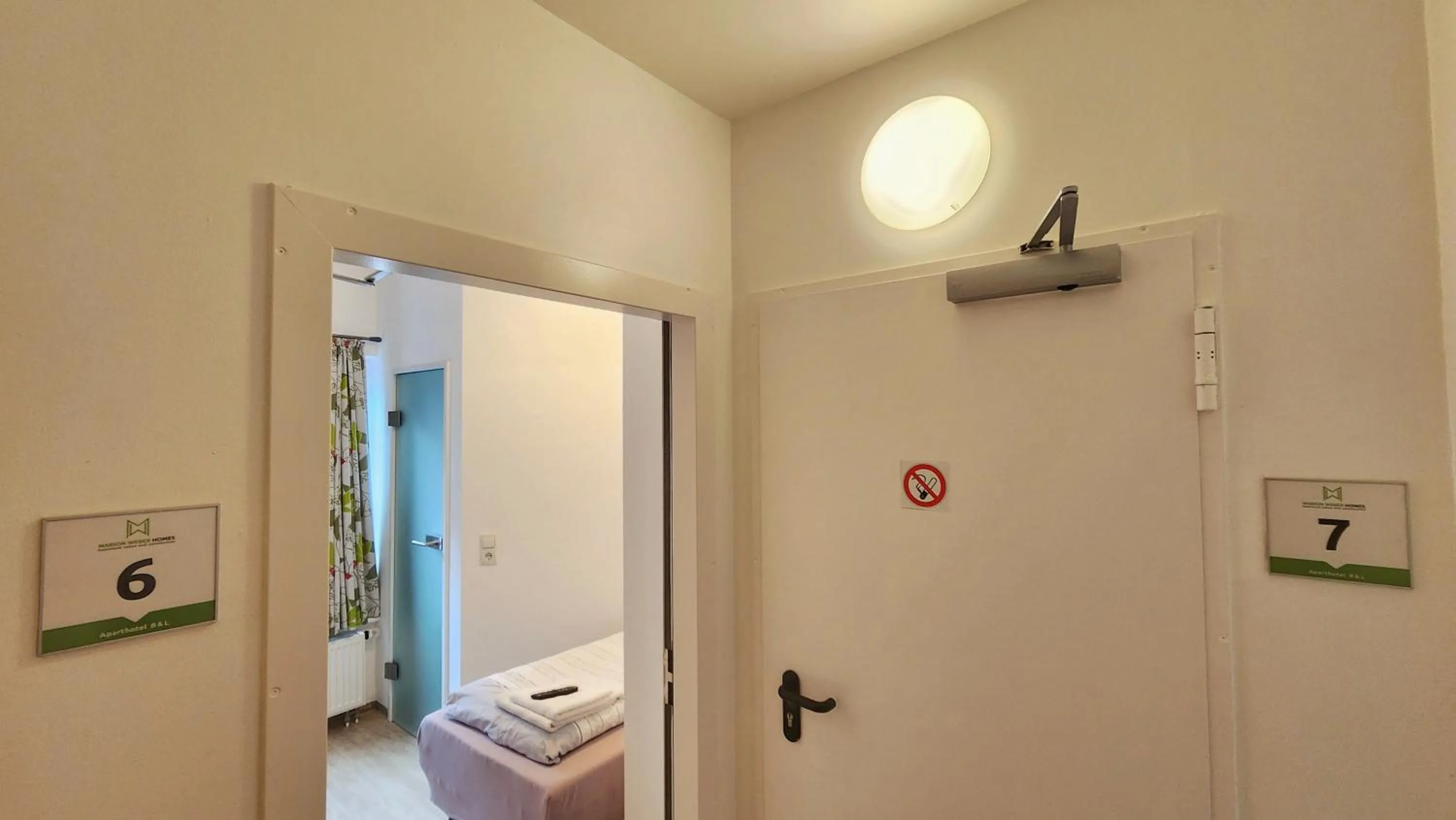 Bedroom in Aparthotel B & L