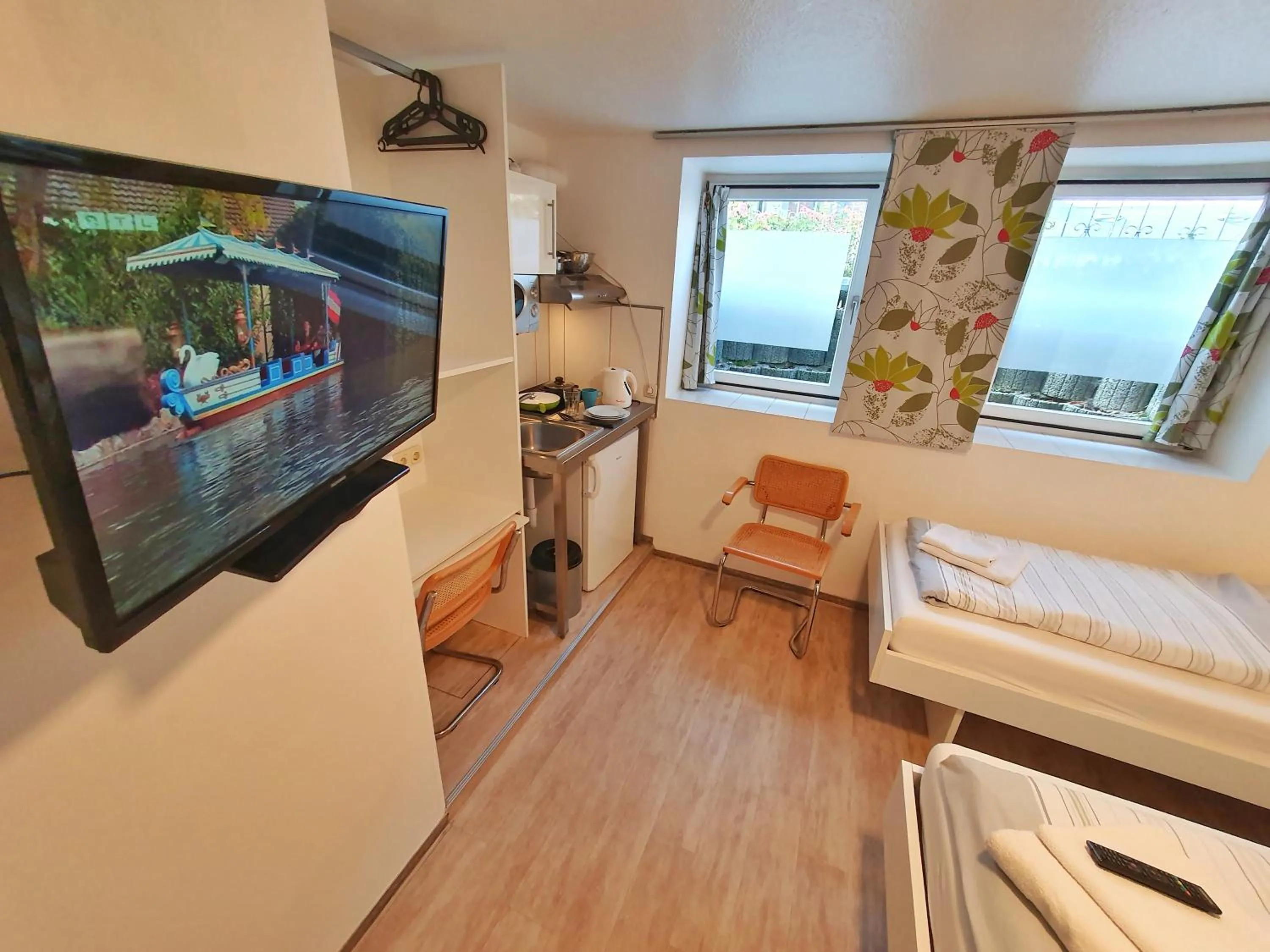 Bed in Aparthotel B & L