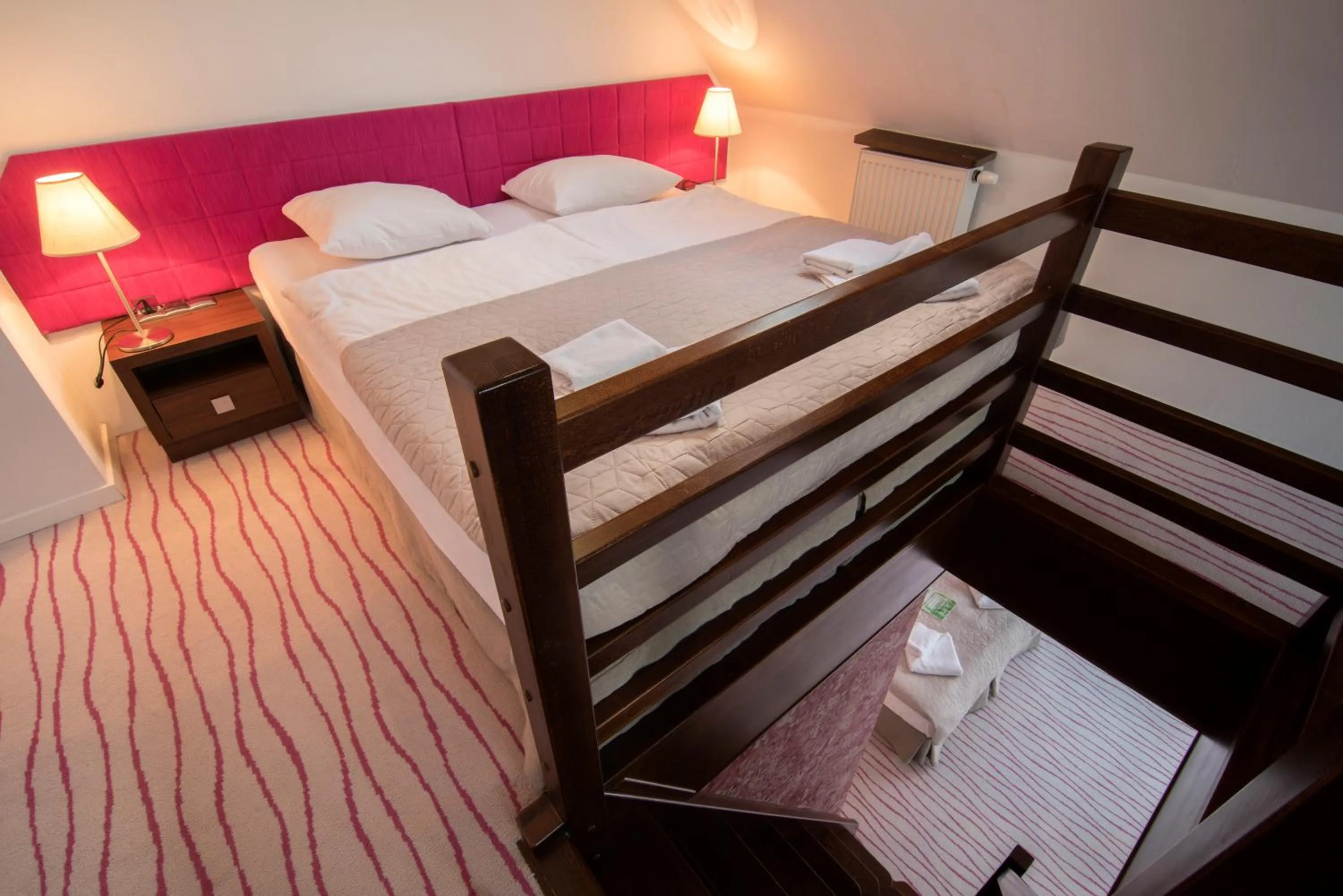 Bed in Flinski Sport X SPA, Boutique X Art