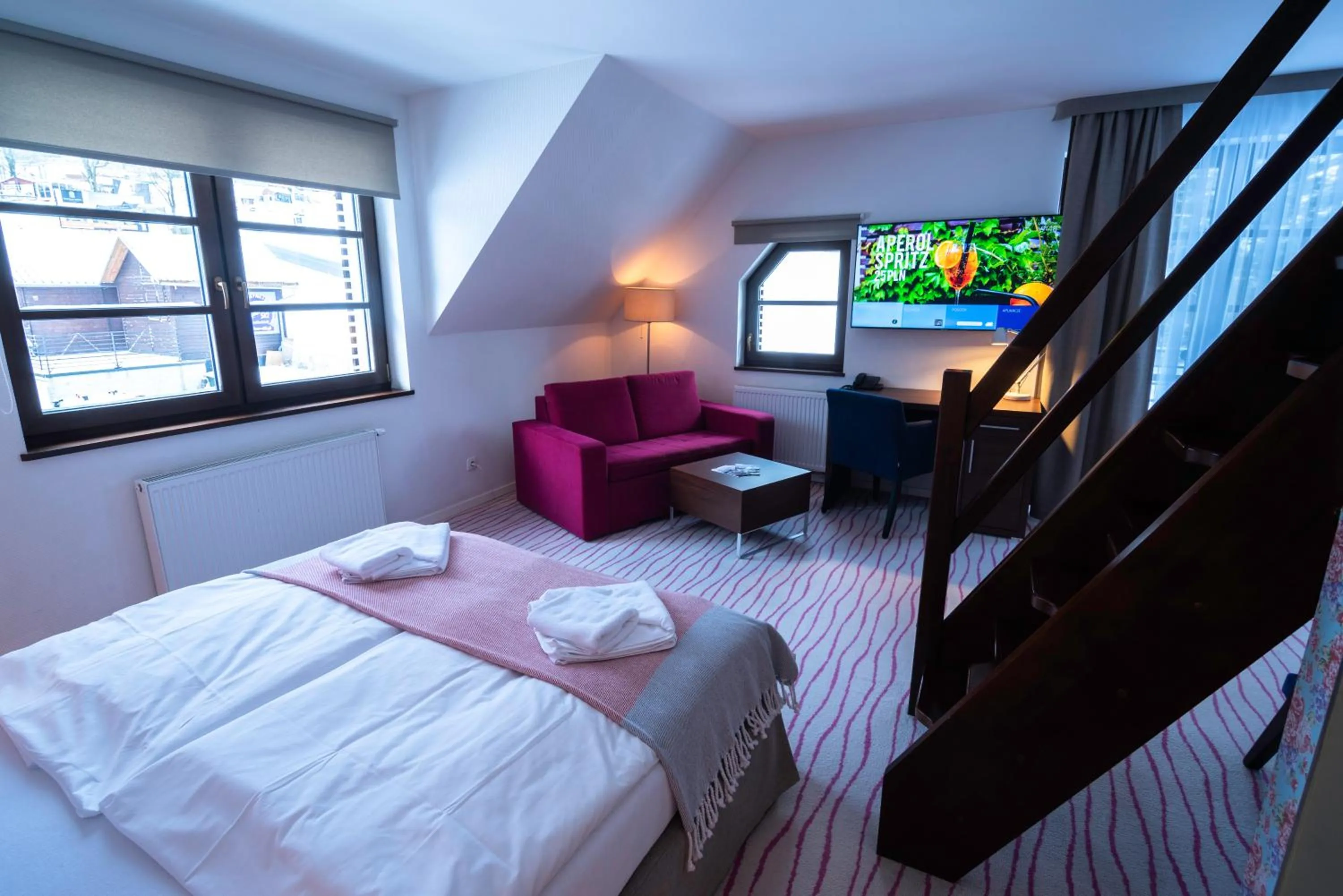 Bed in Flinski Sport X SPA, Boutique X Art