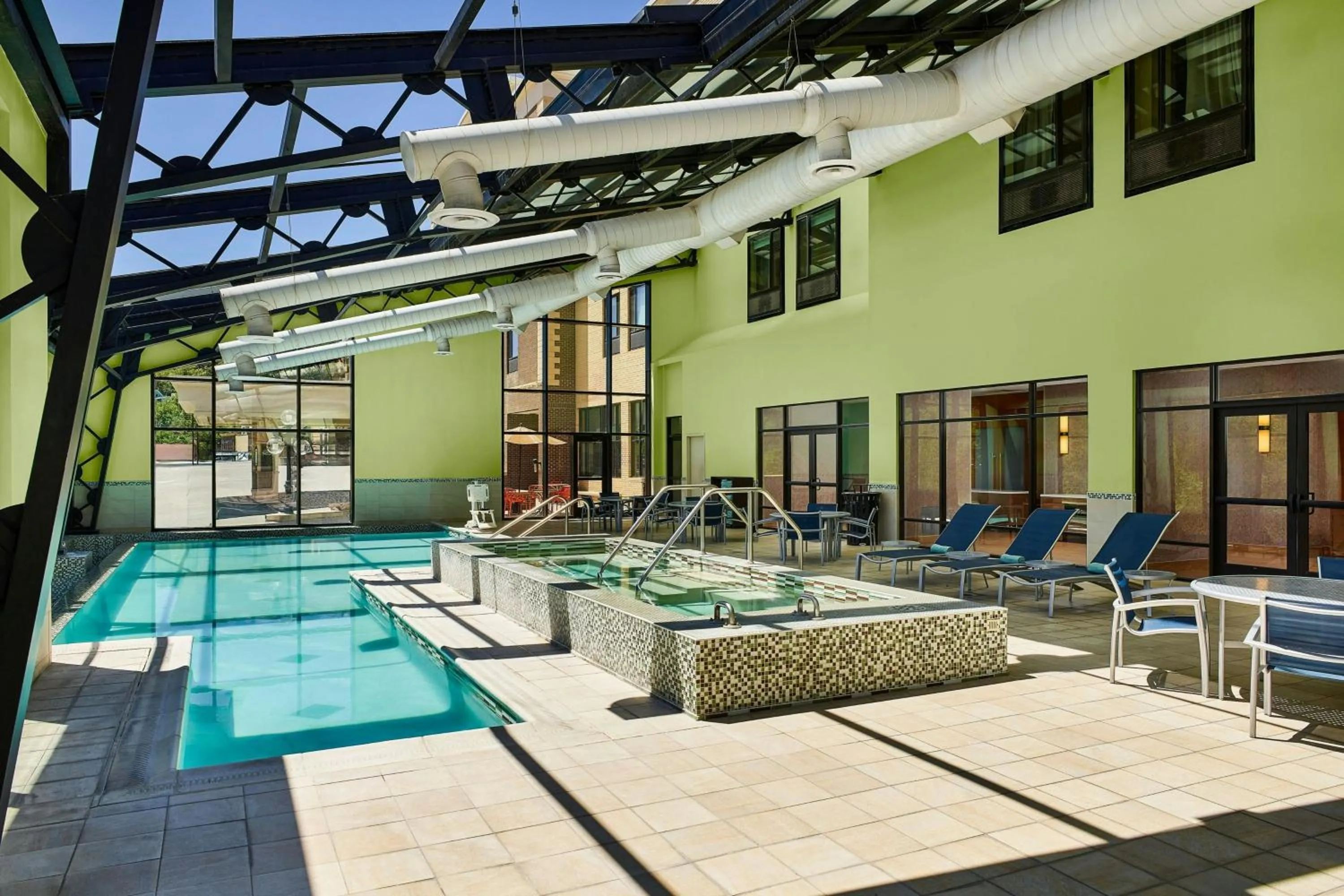 Swimming pool in SpringHill Suites by Marriott Deadwood
