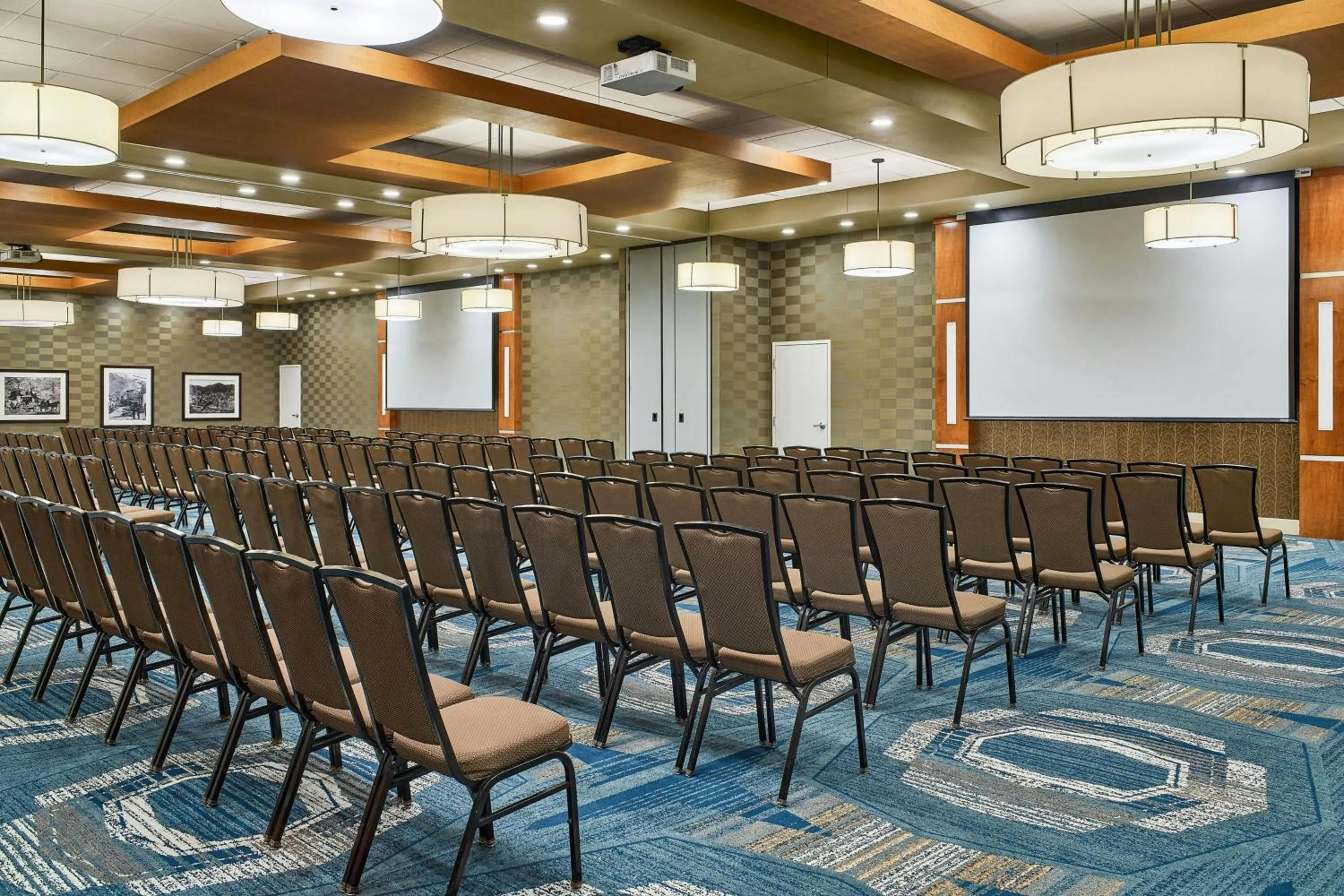 Meeting/conference room in SpringHill Suites by Marriott Deadwood
