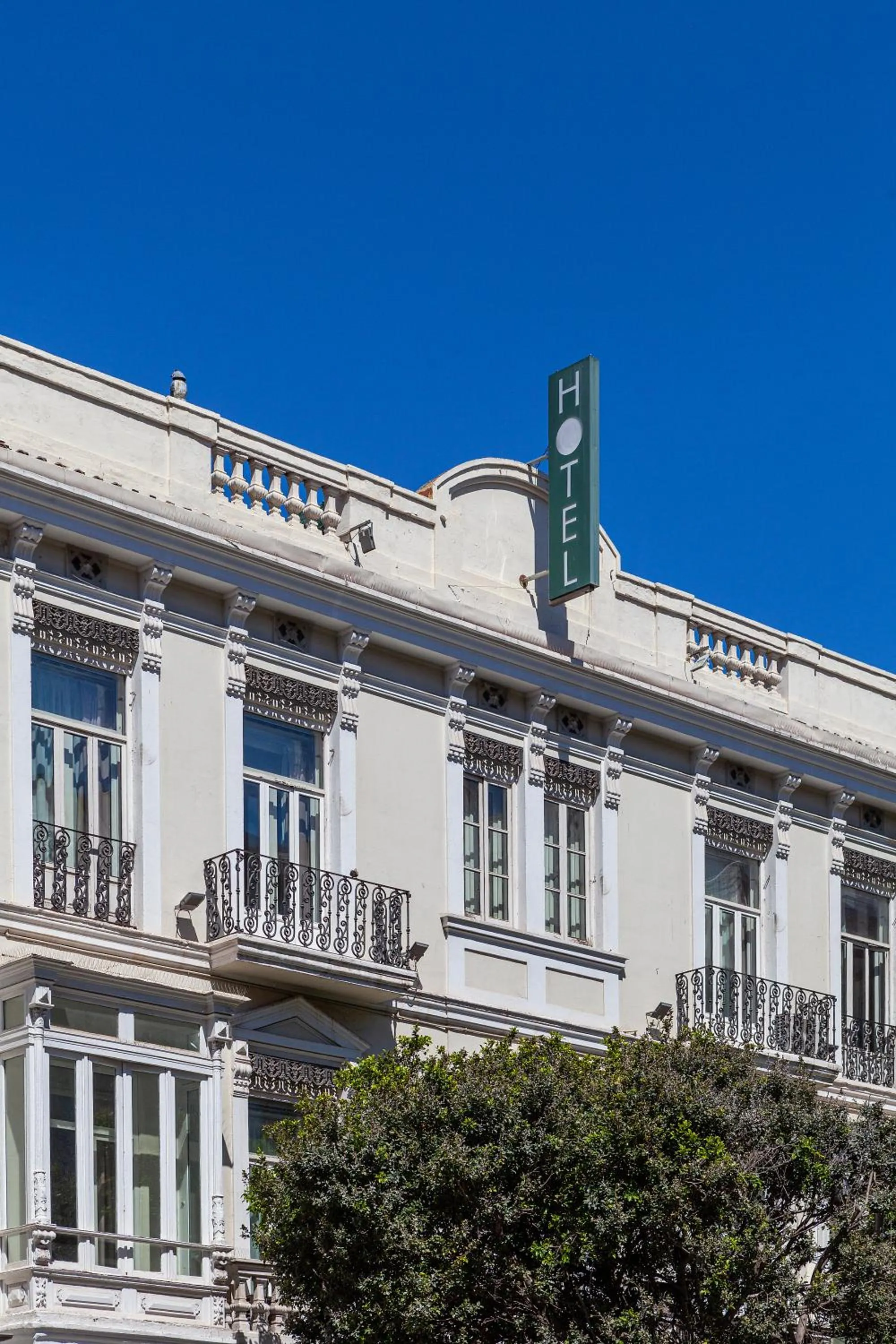 Property building in Olympia Consul del Mar