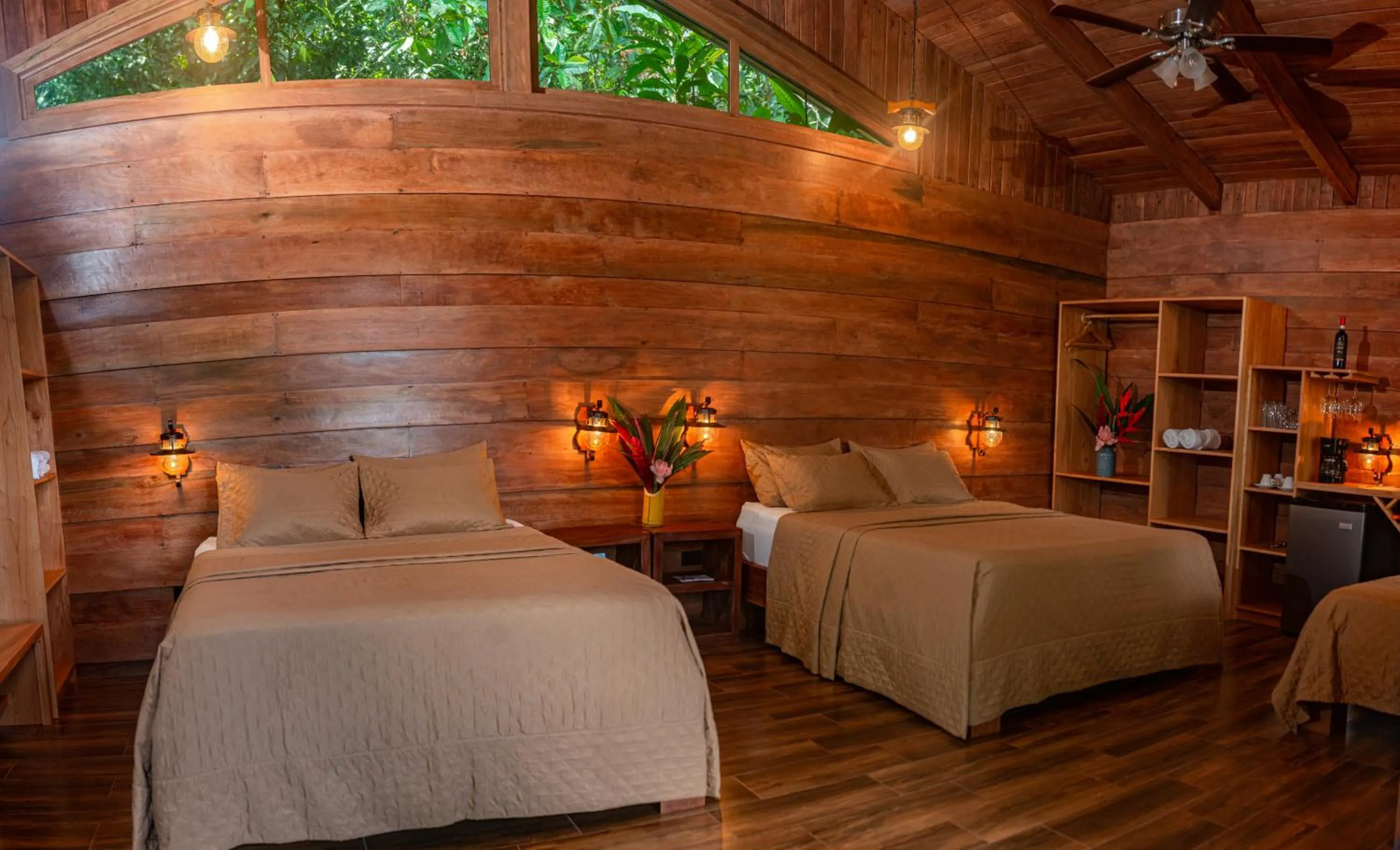 Bed in Maquenque Lodge