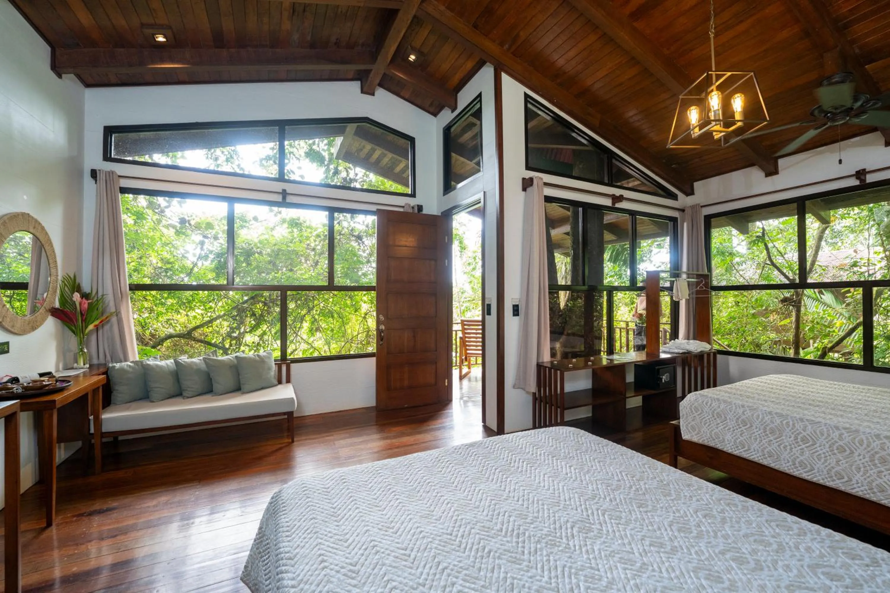 Bed in Maquenque Lodge