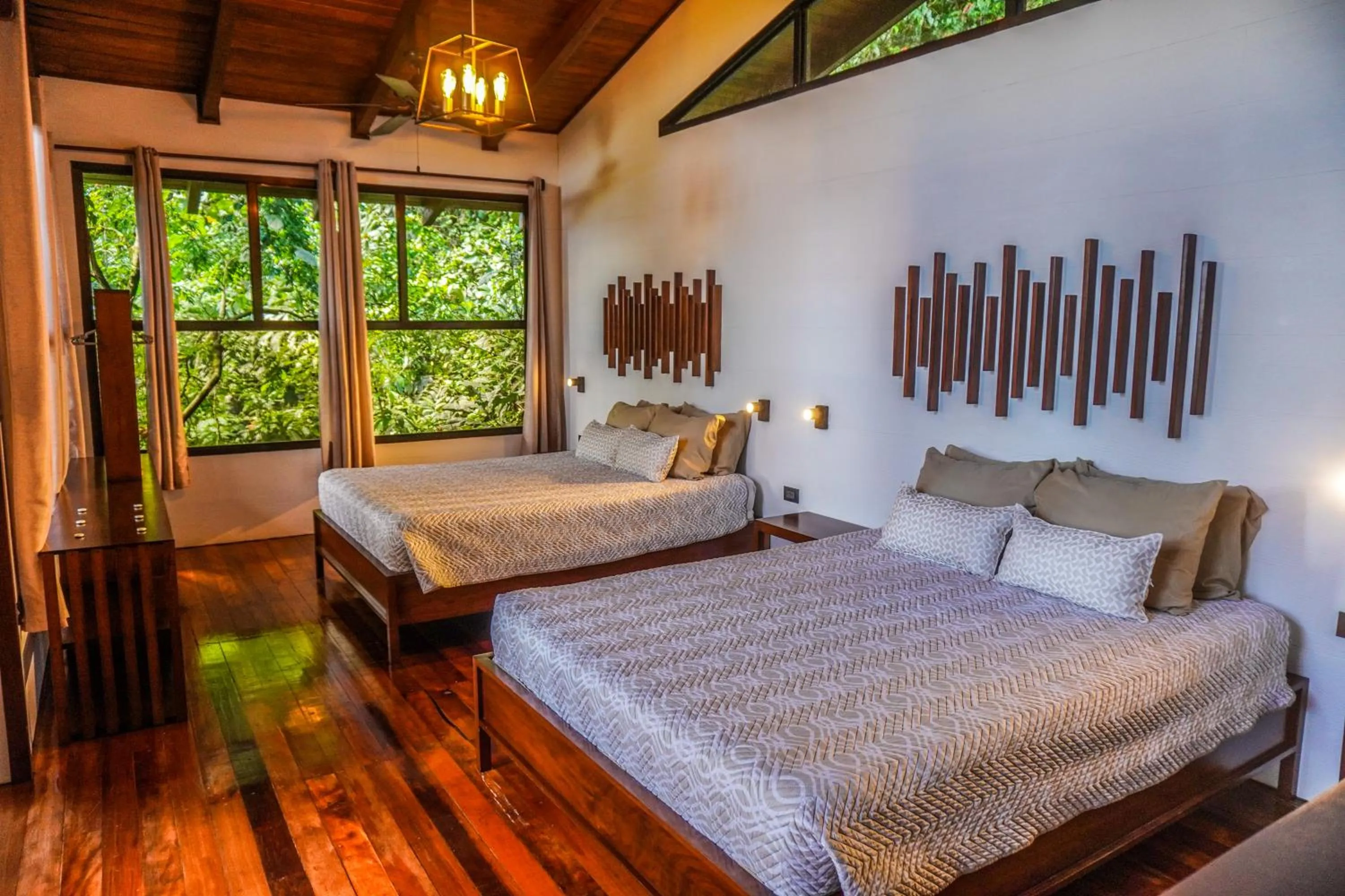 Bed in Maquenque Lodge