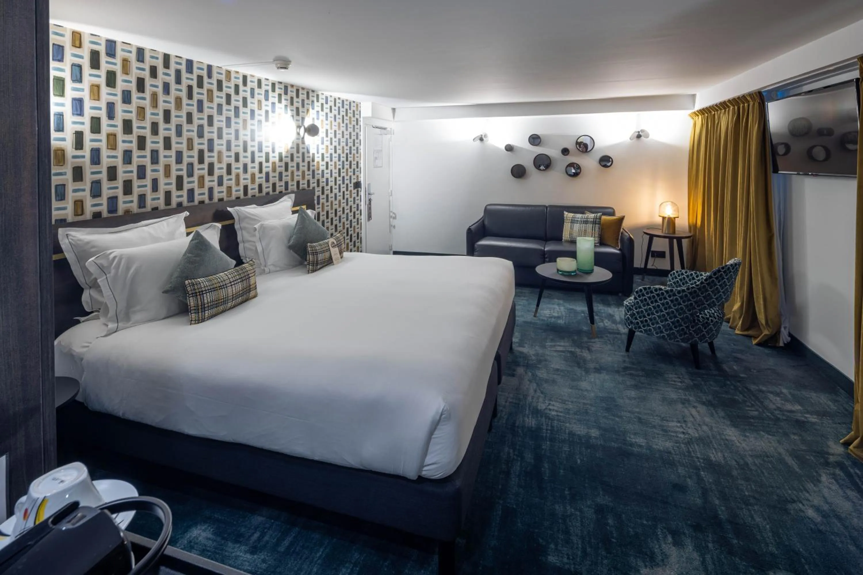 Bedroom, Bed in Hôtel Villa La Florangerie - SPA & Piscine