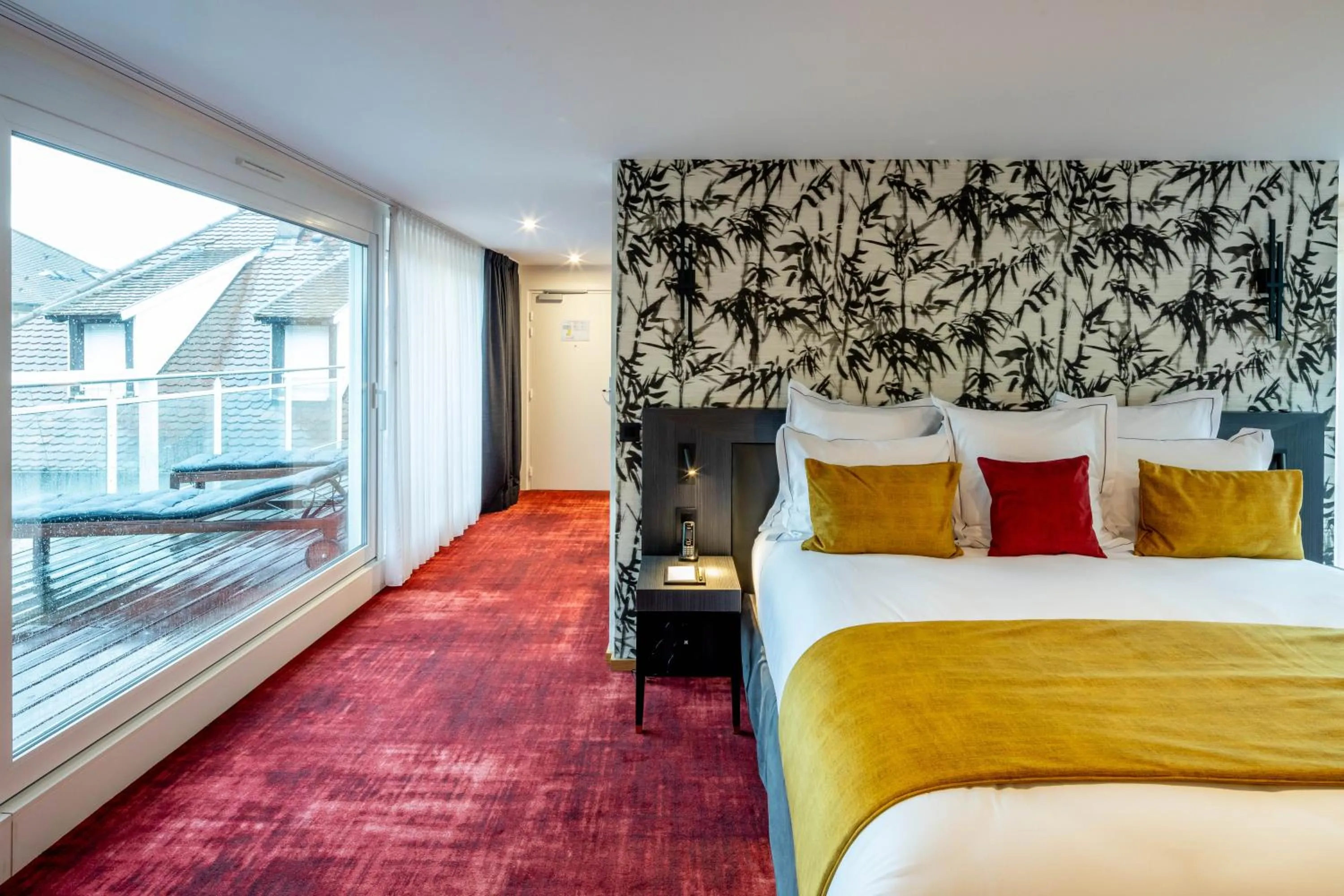 City view, Bed in Hôtel Villa La Florangerie - SPA & Piscine